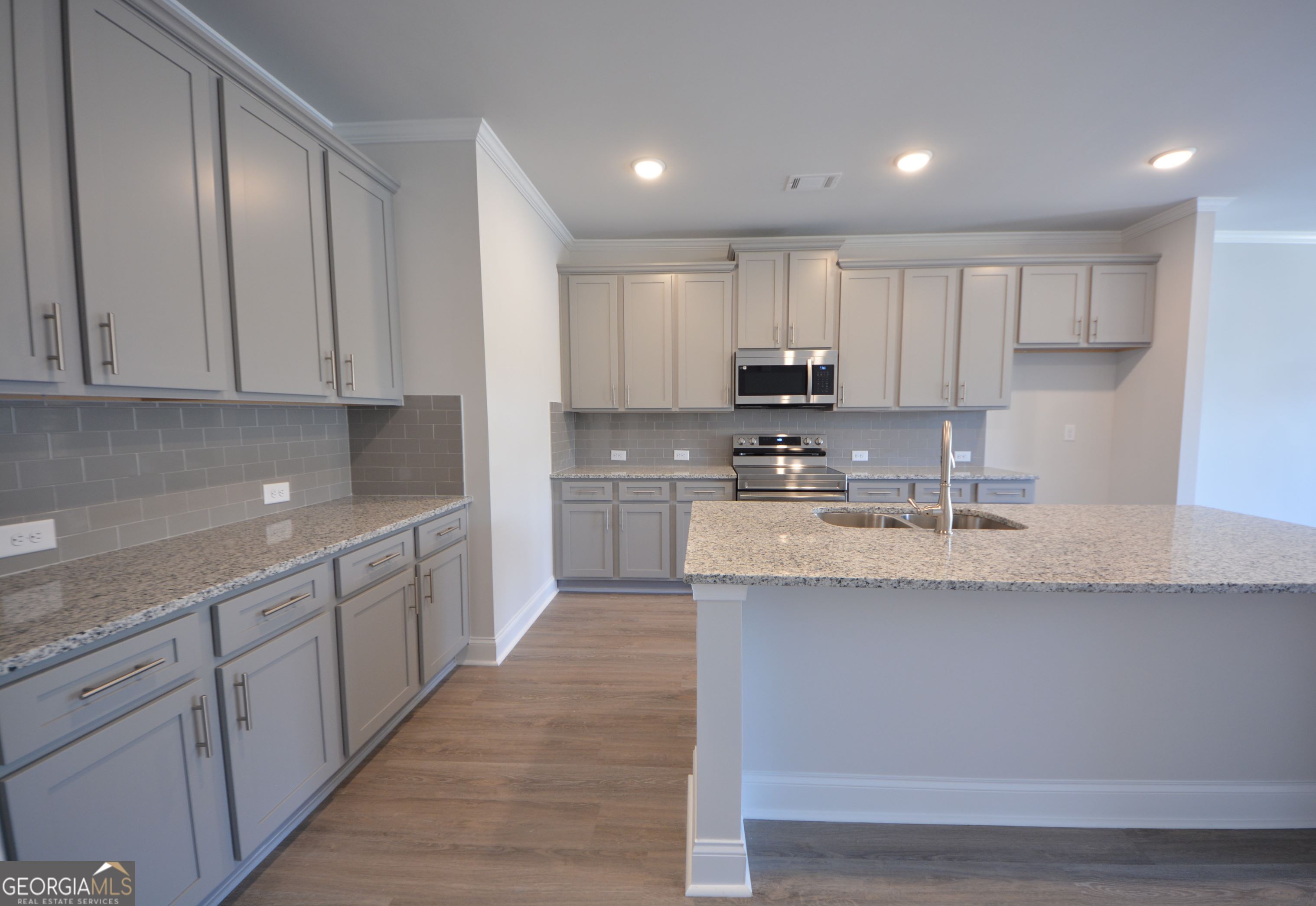 3829 Billabong Trail Property Photo 8