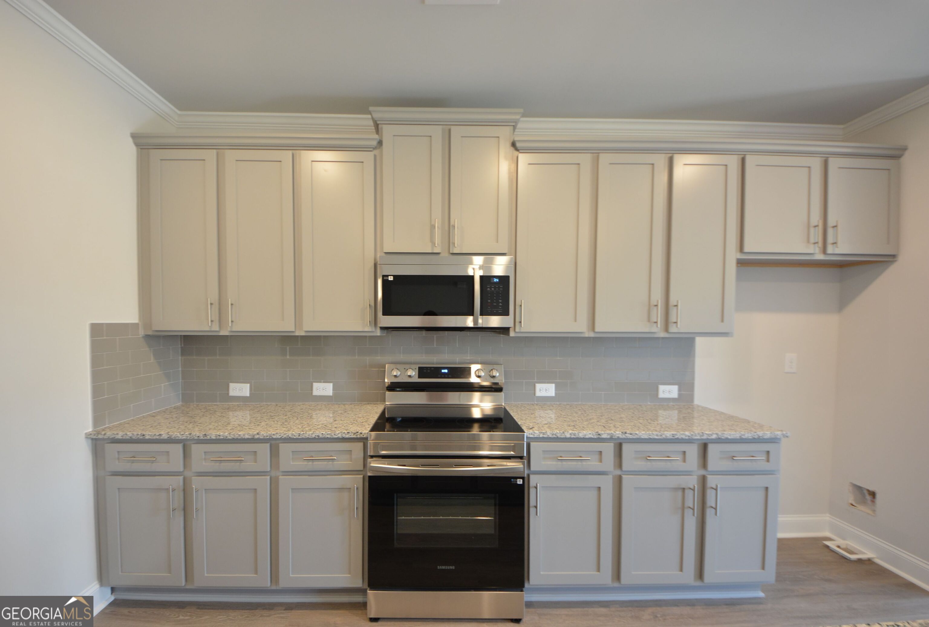 3829 Billabong Trail Property Photo 10
