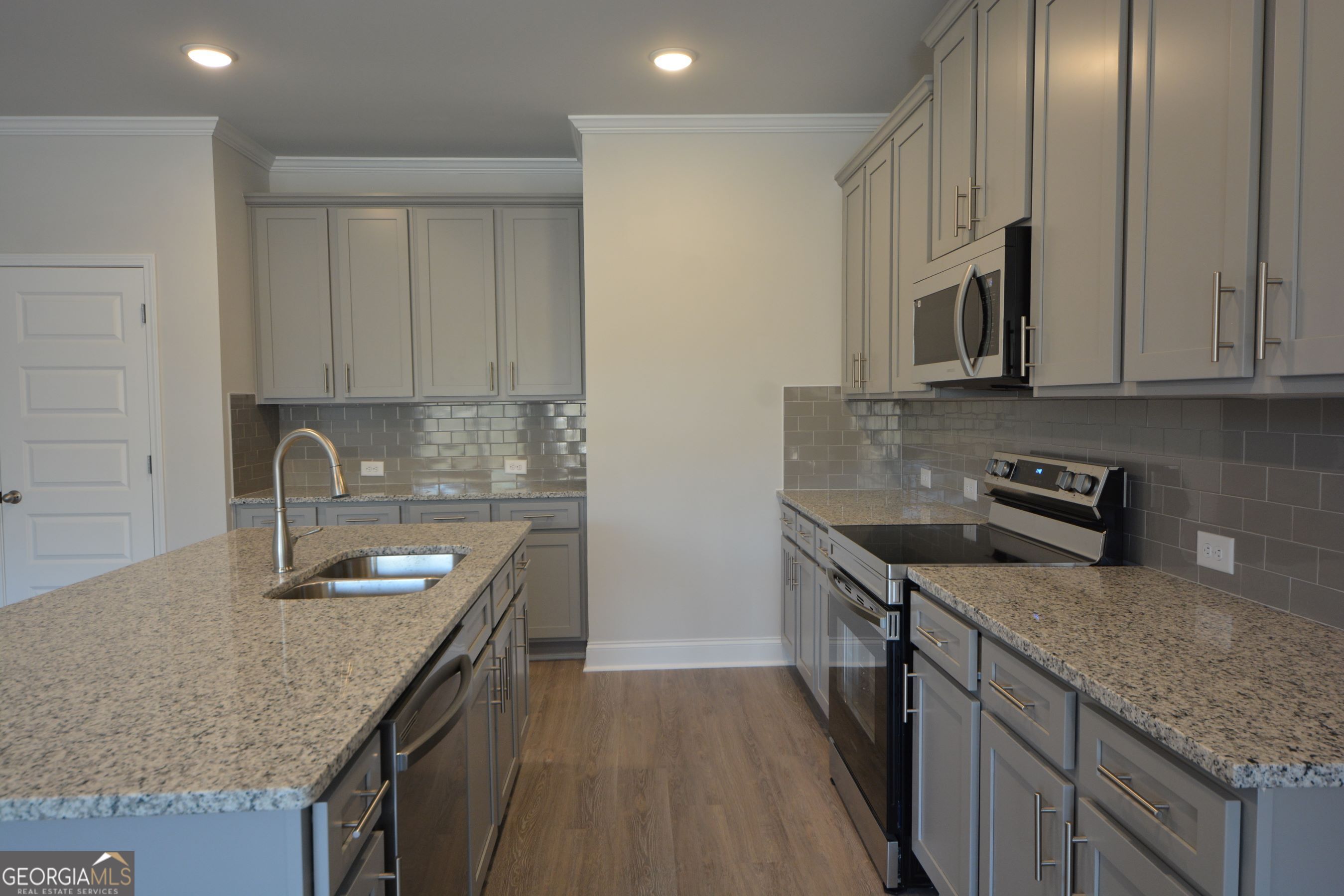 3829 Billabong Trail Property Photo 11