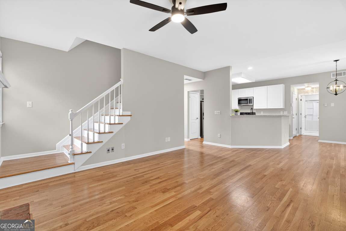 320 Wynstone Way Property Photo 9
