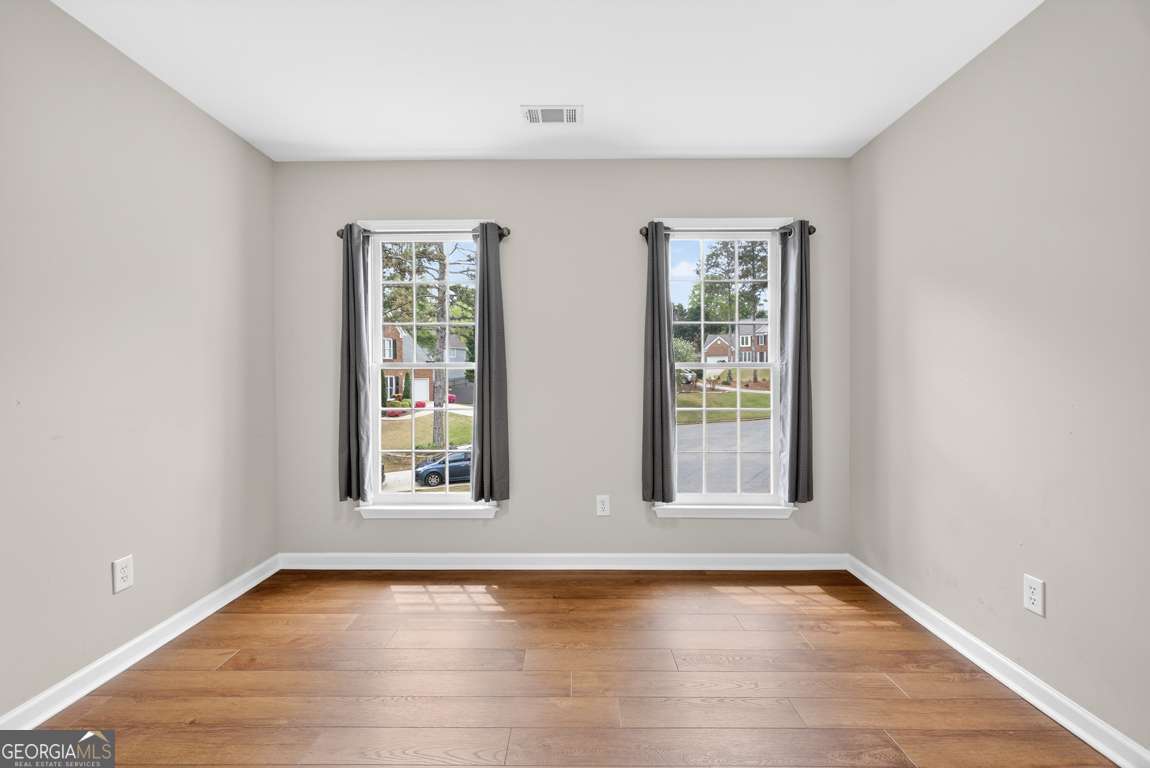 320 Wynstone Way Property Photo 33