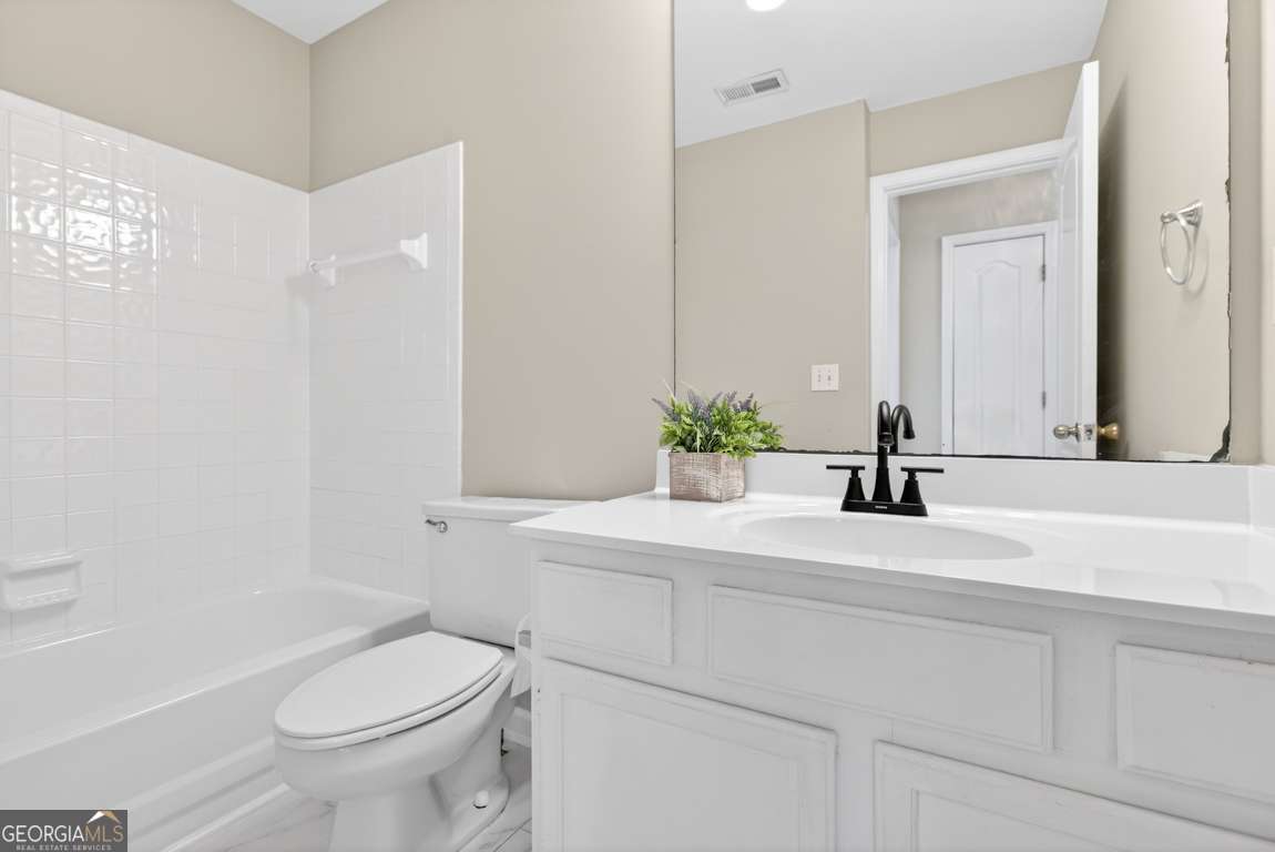 320 Wynstone Way Property Photo 37