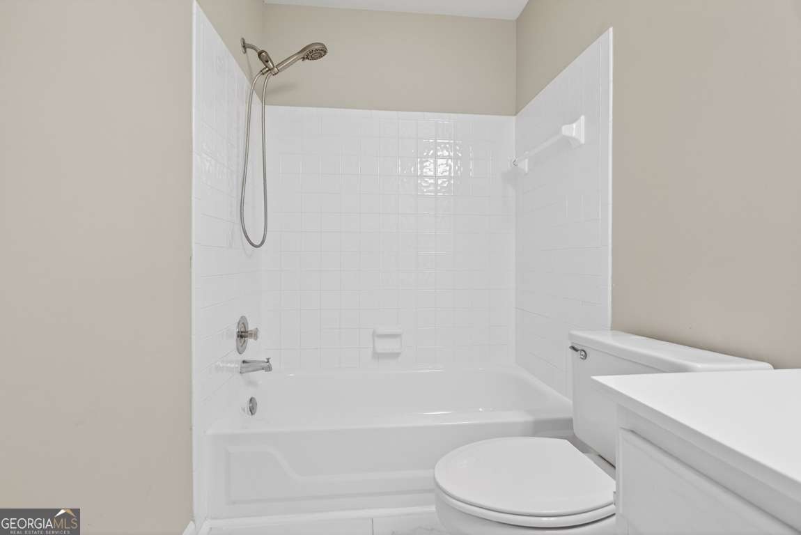 320 Wynstone Way Property Photo 38