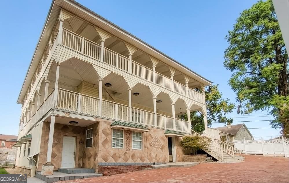 209 Hagen Property Photo 1