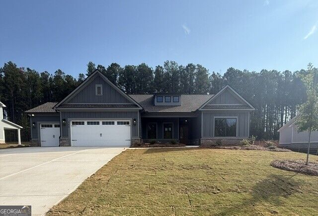 366 Weslyn Drive Property Photo 1