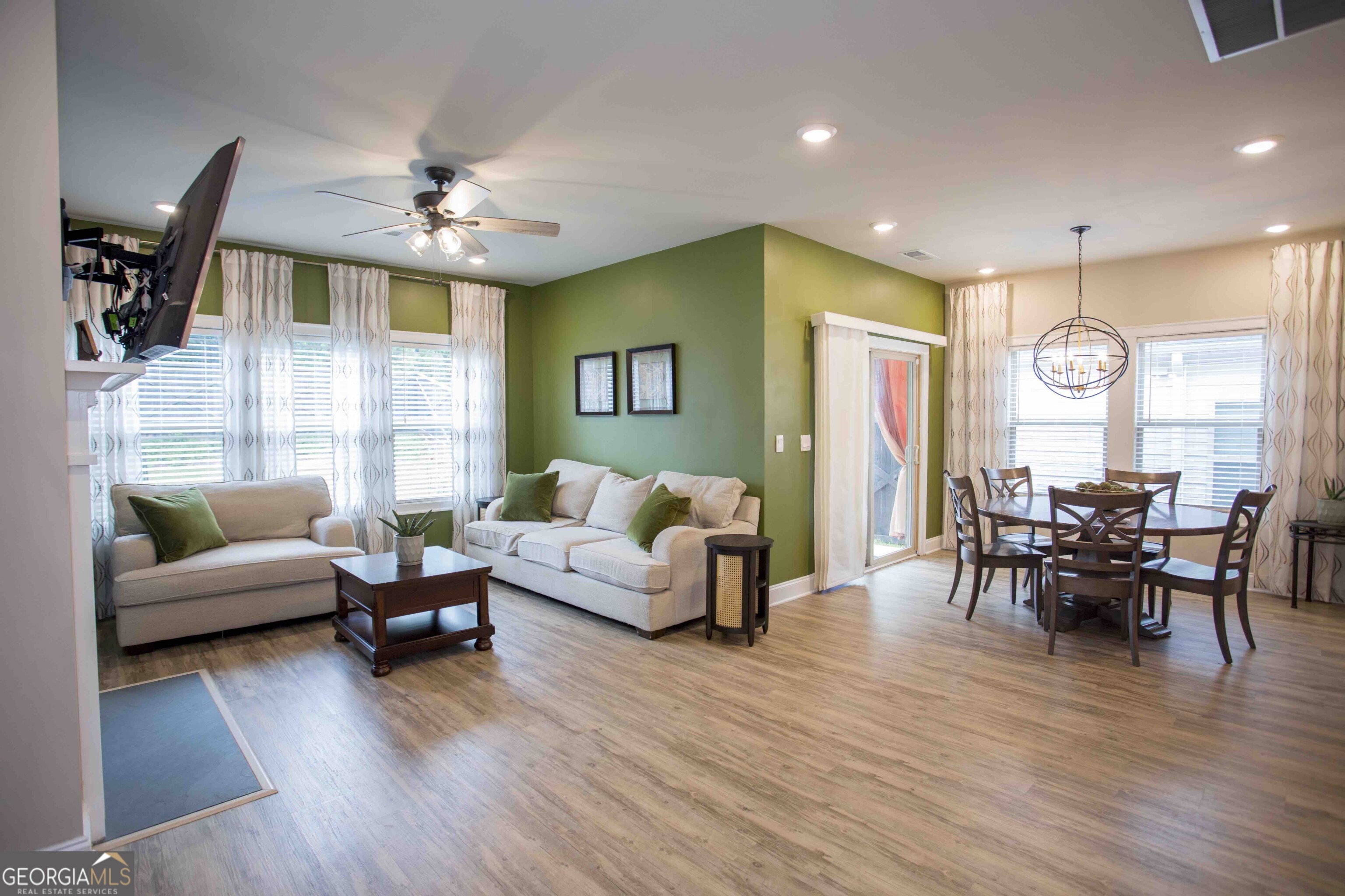 622 Shadow Moss Avenue Property Photo 11