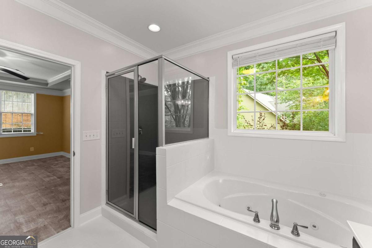 329 Hampton Forest Trail Property Photo 10