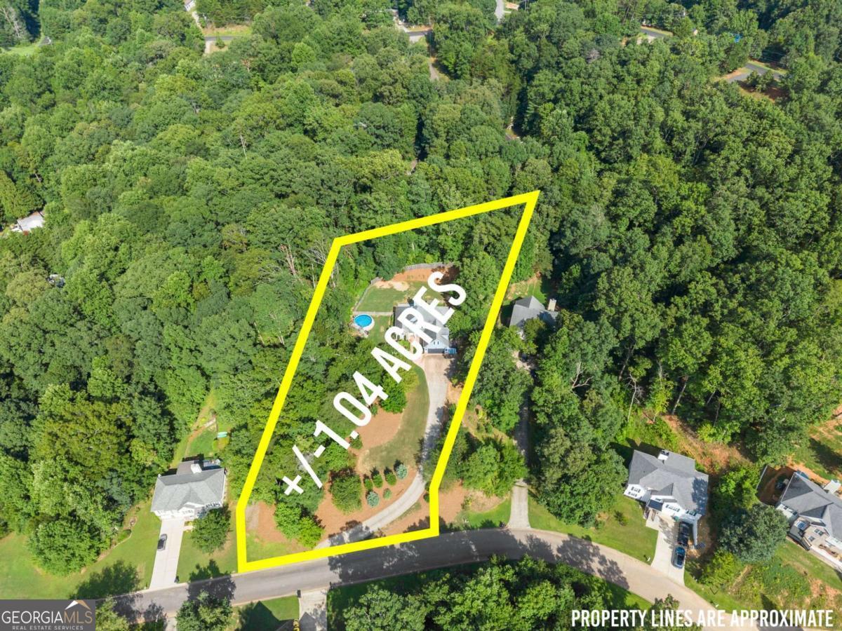 329 Hampton Forest Trail Property Photo 24