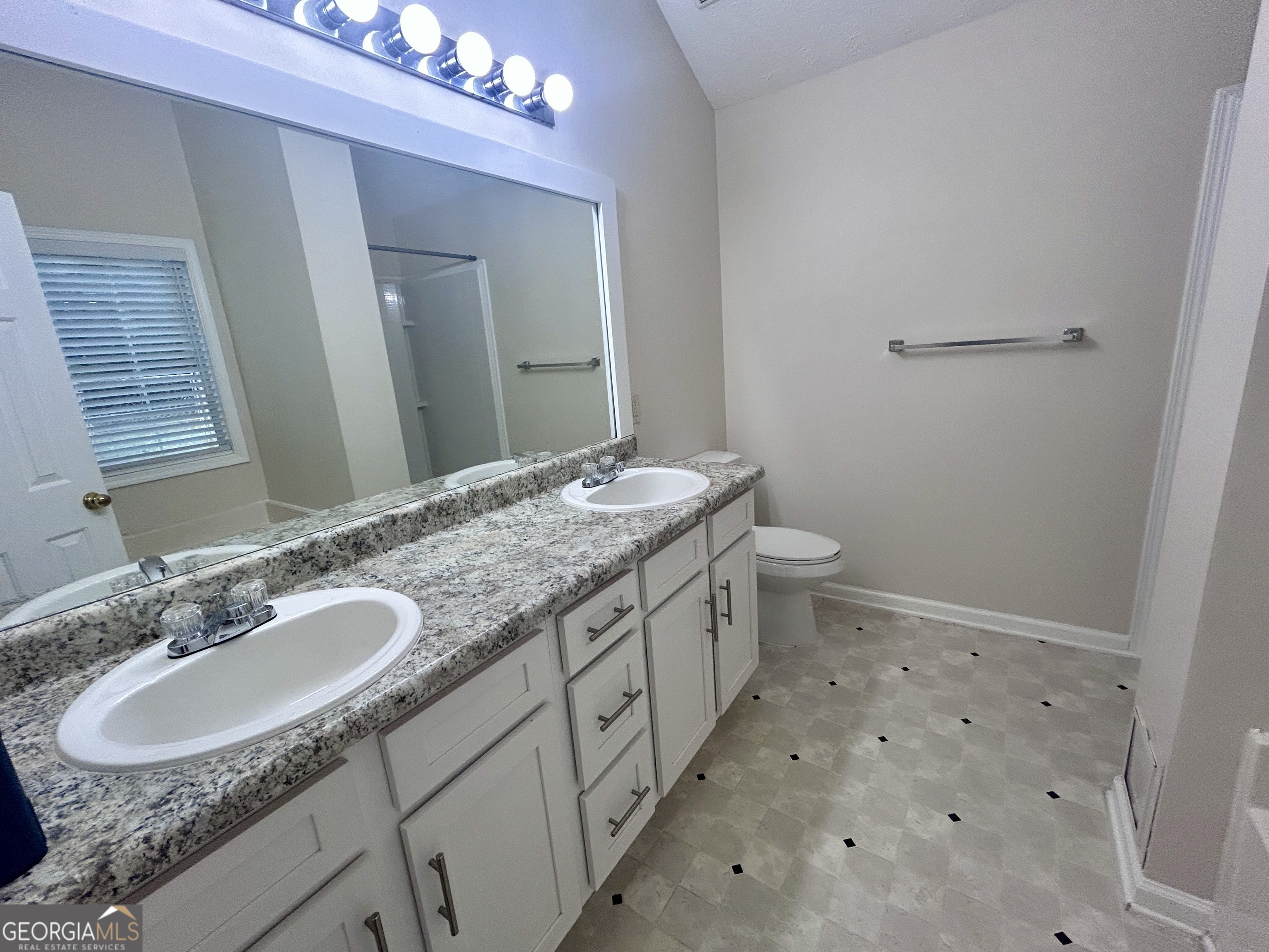 6 Saddlebrook Chase Property Photo 14