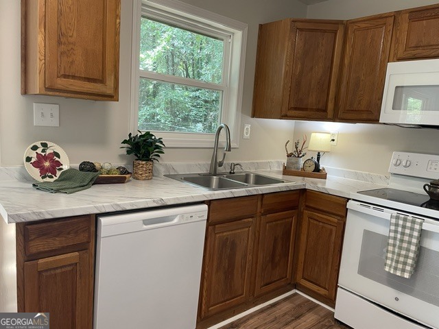 852 Pine Shadow Lane Property Photo 8