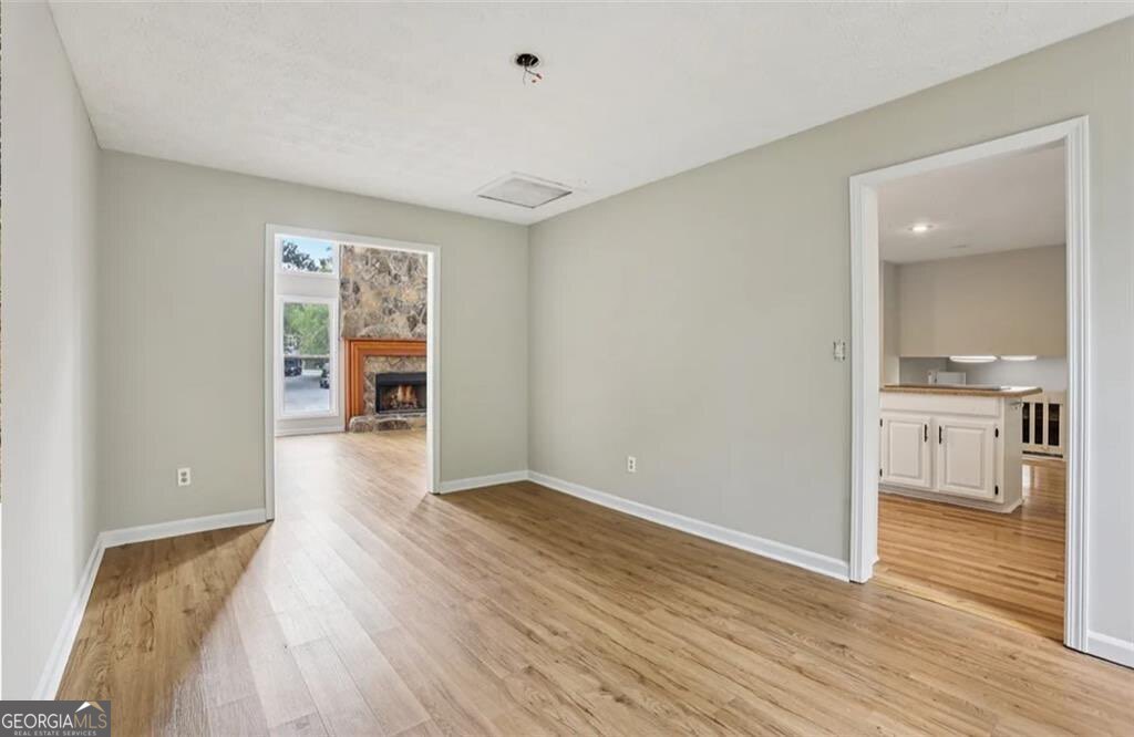 270 Saint Simons Cove Property Photo 10