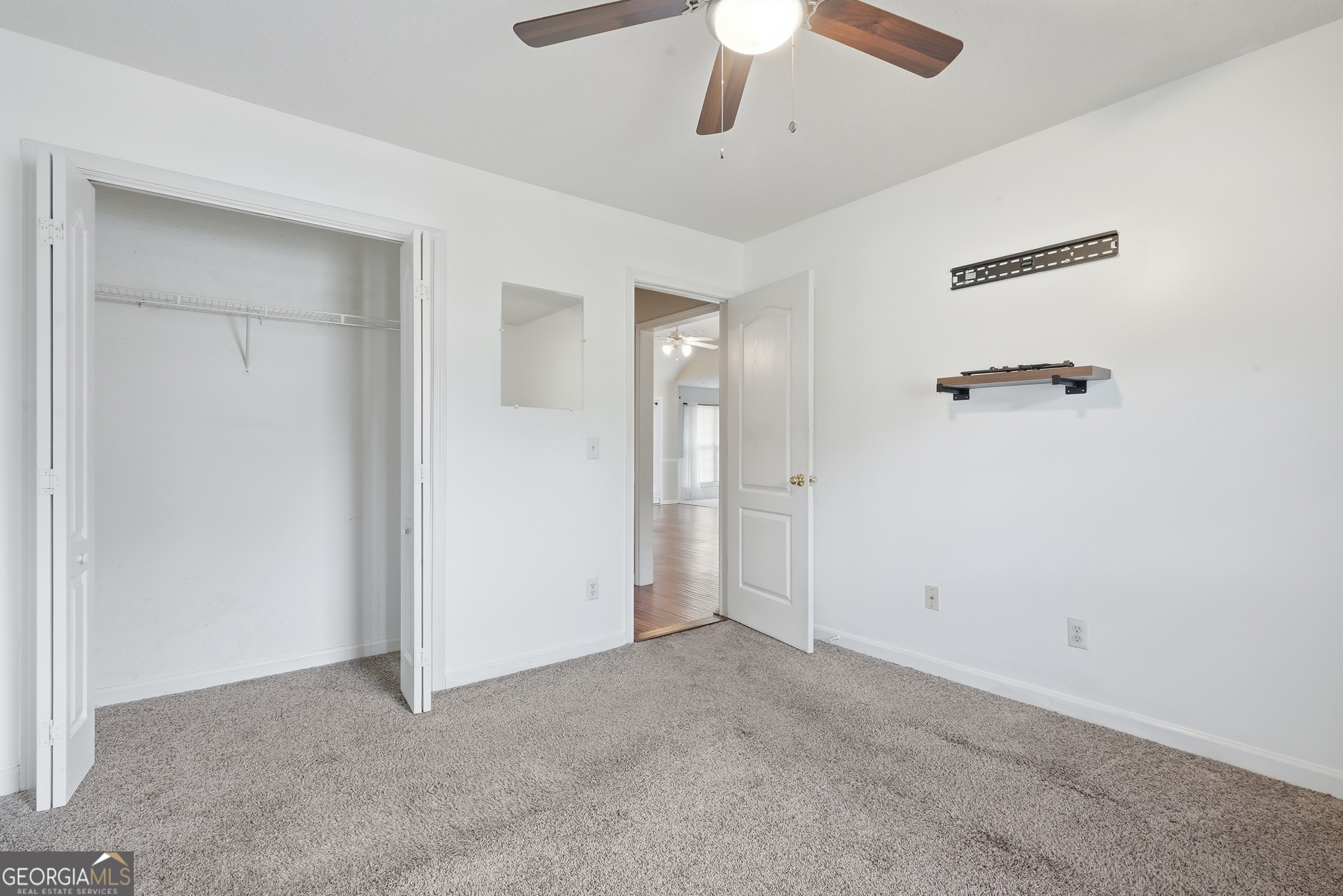 197 Young Way Property Photo 17