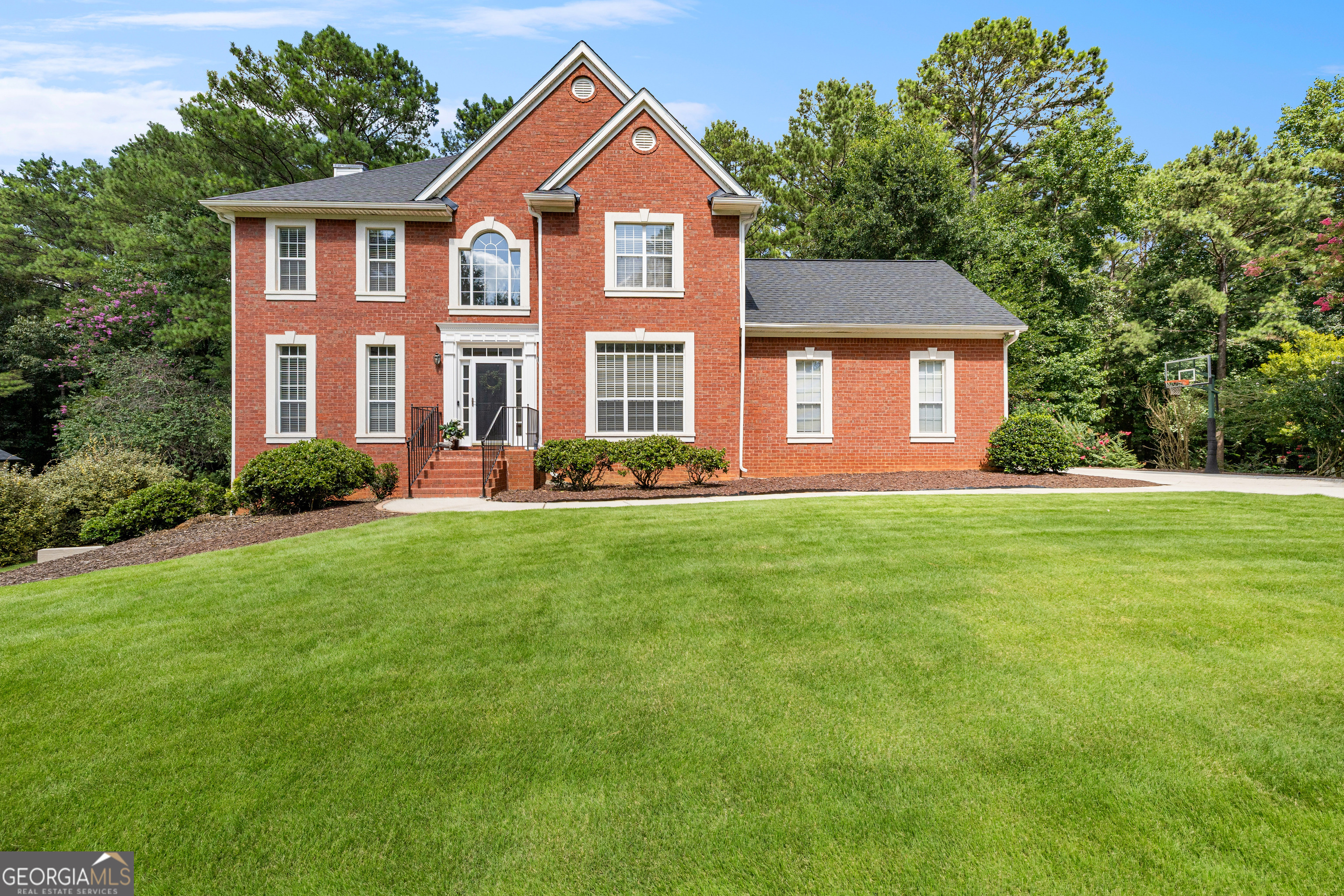 210 Jefferson Woods Drive Property Photo 1