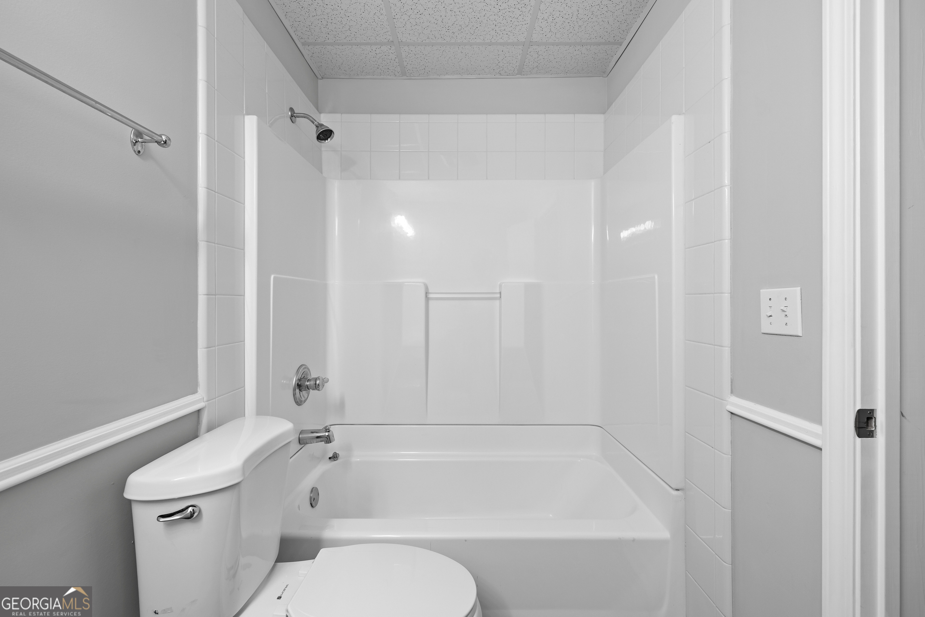 210 Jefferson Woods Drive Property Photo 48