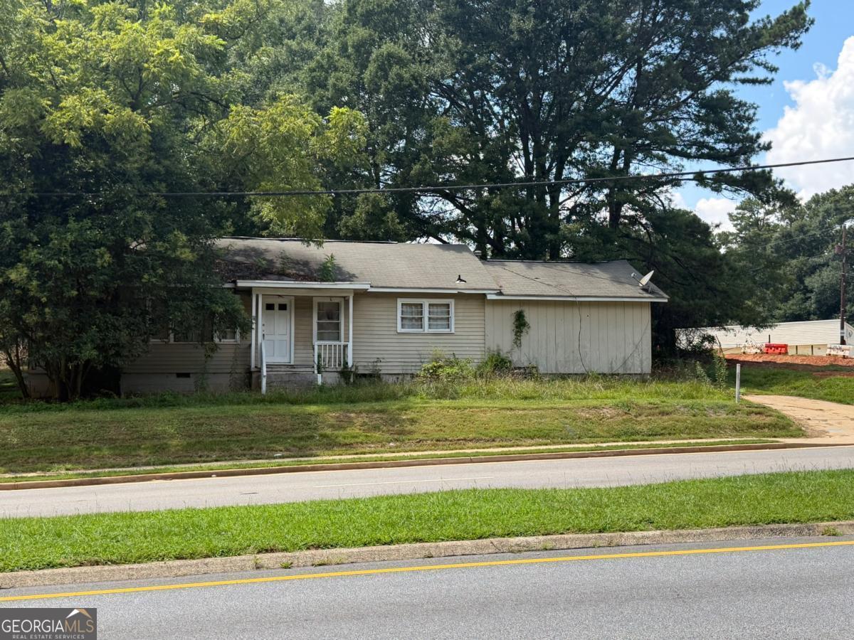 5372 Austell Road Property Photo 1