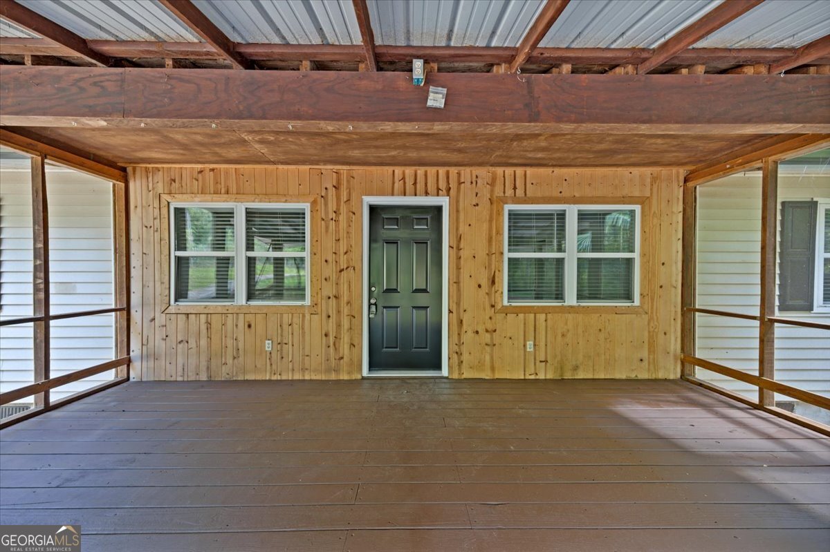 400 Wyldewoode Drive Property Photo 8