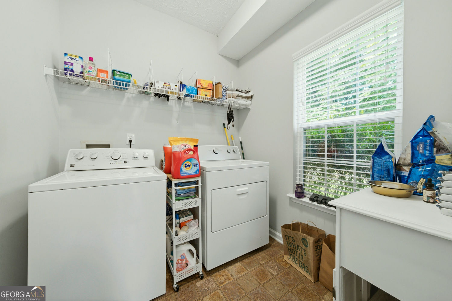 983 Aspen Drive Property Photo 10