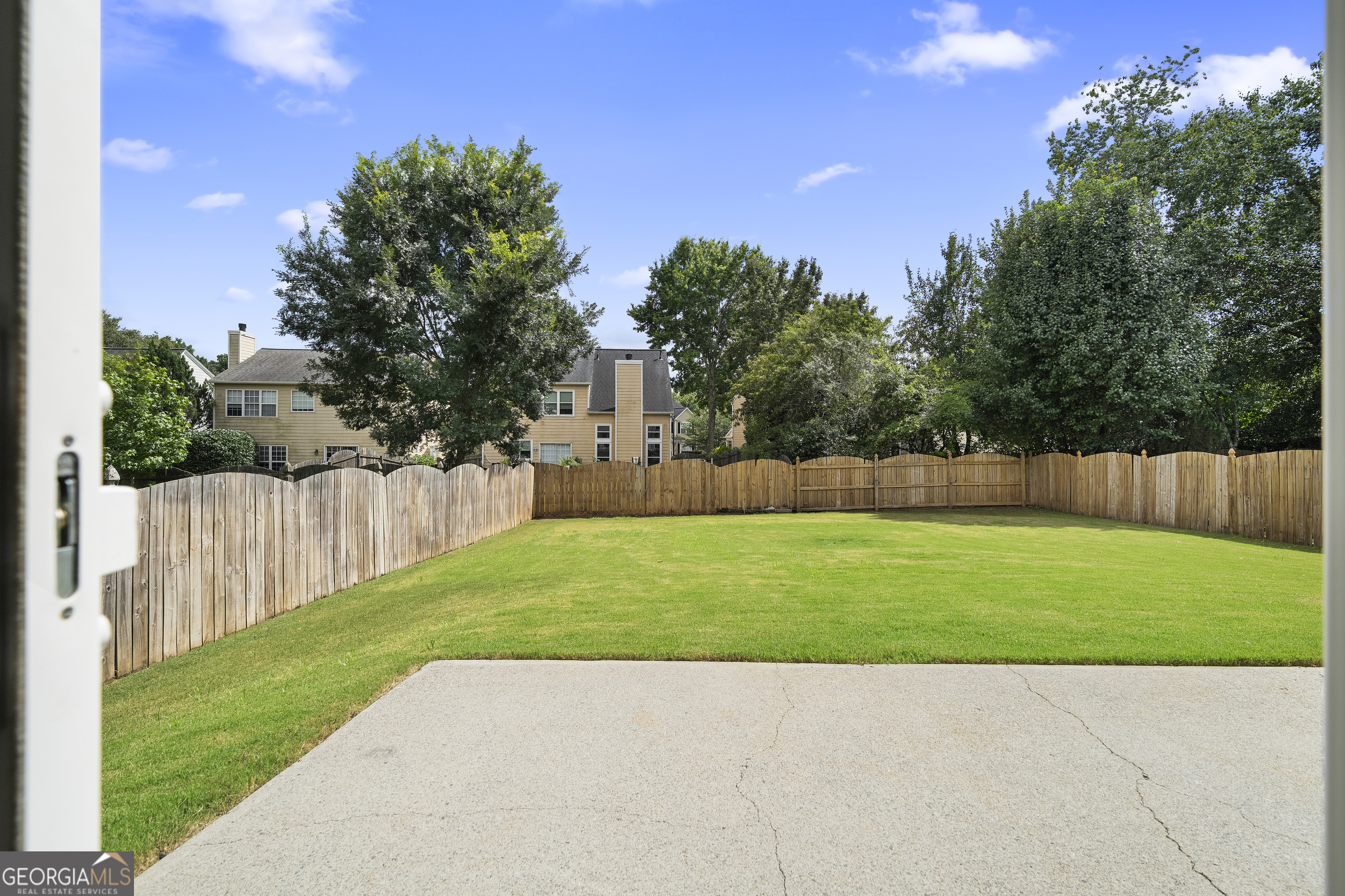 320 Treyford Court Property Photo 18