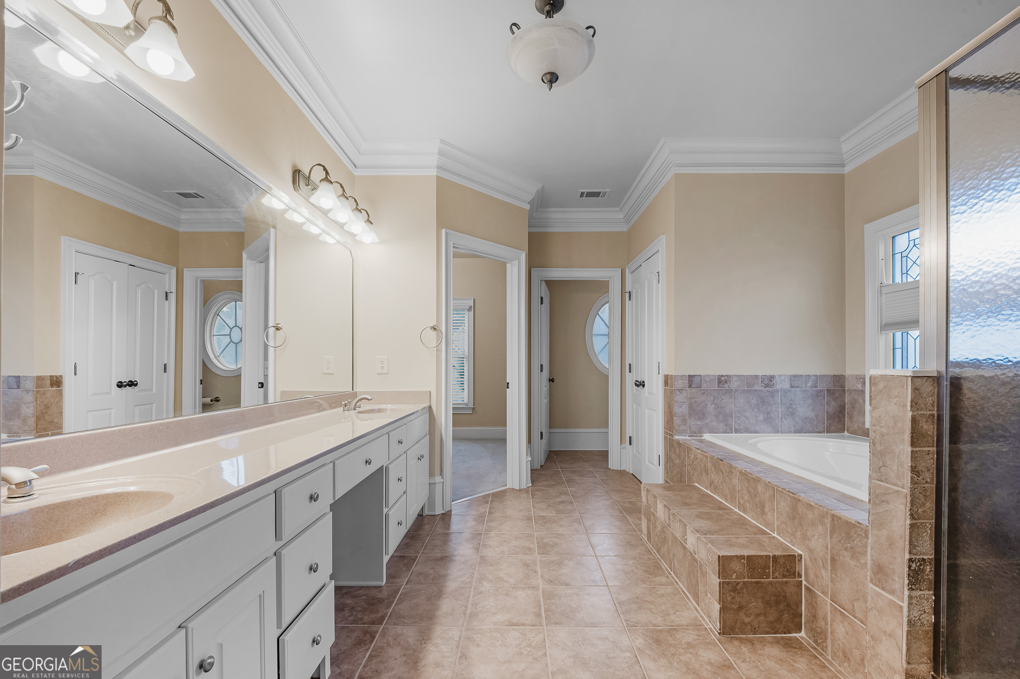 2552 Stone Manor Drive Property Photo 15