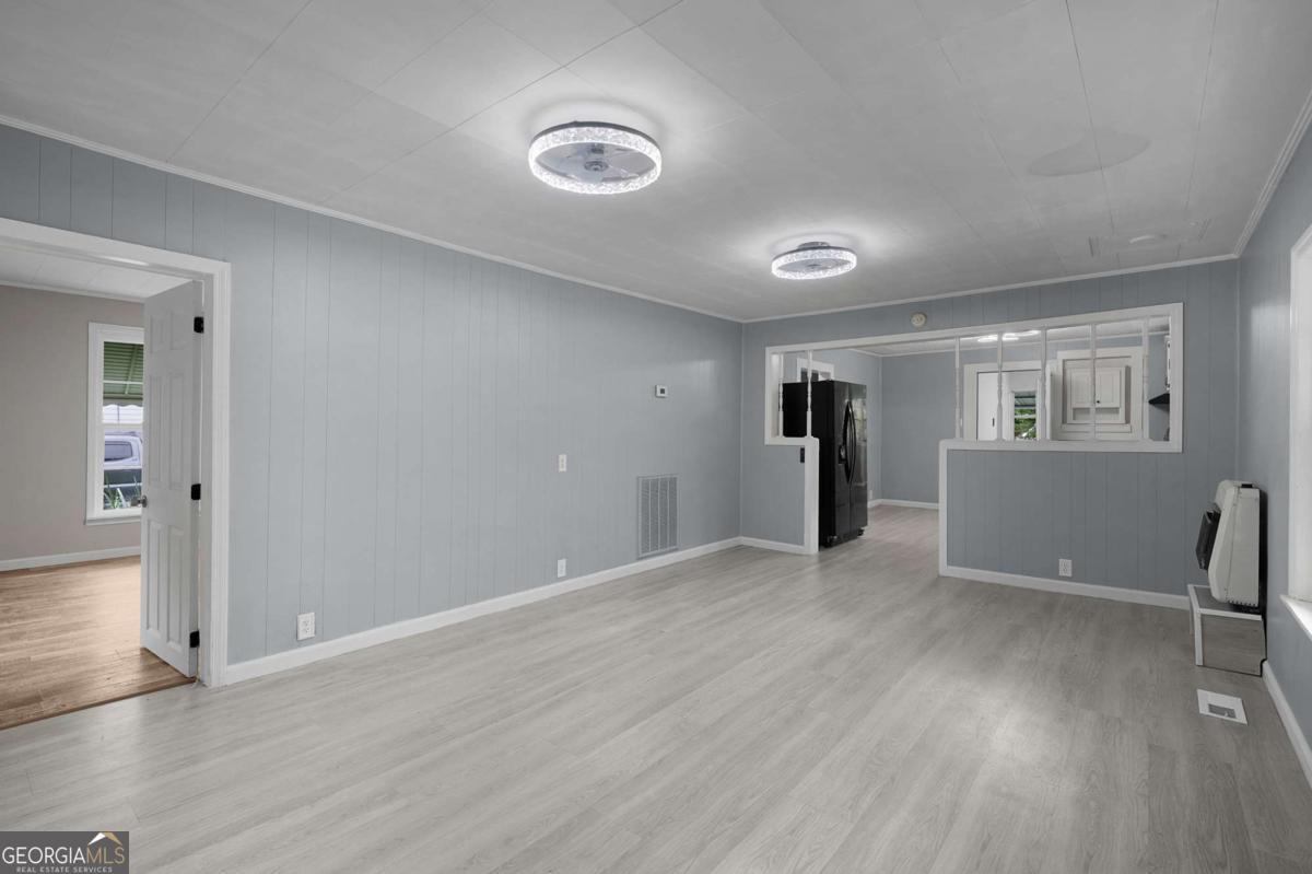 154 County Line Road Property Photo 8
