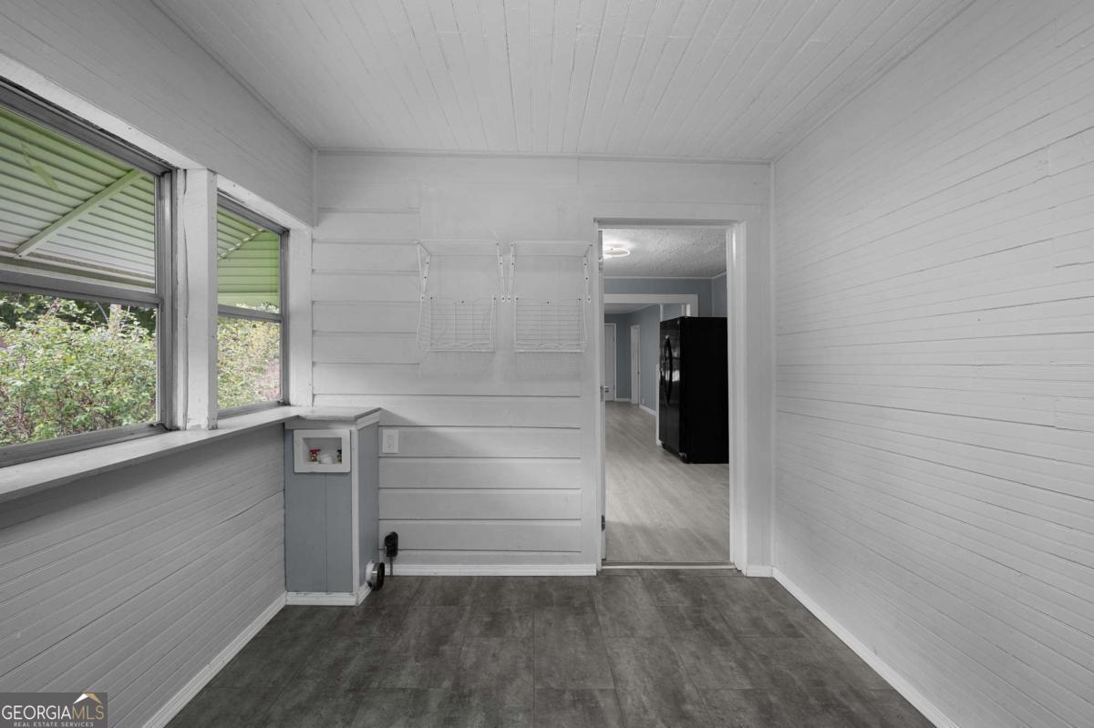 154 County Line Road Property Photo 15