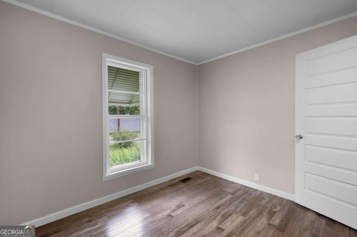 154 County Line Road Property Photo 18