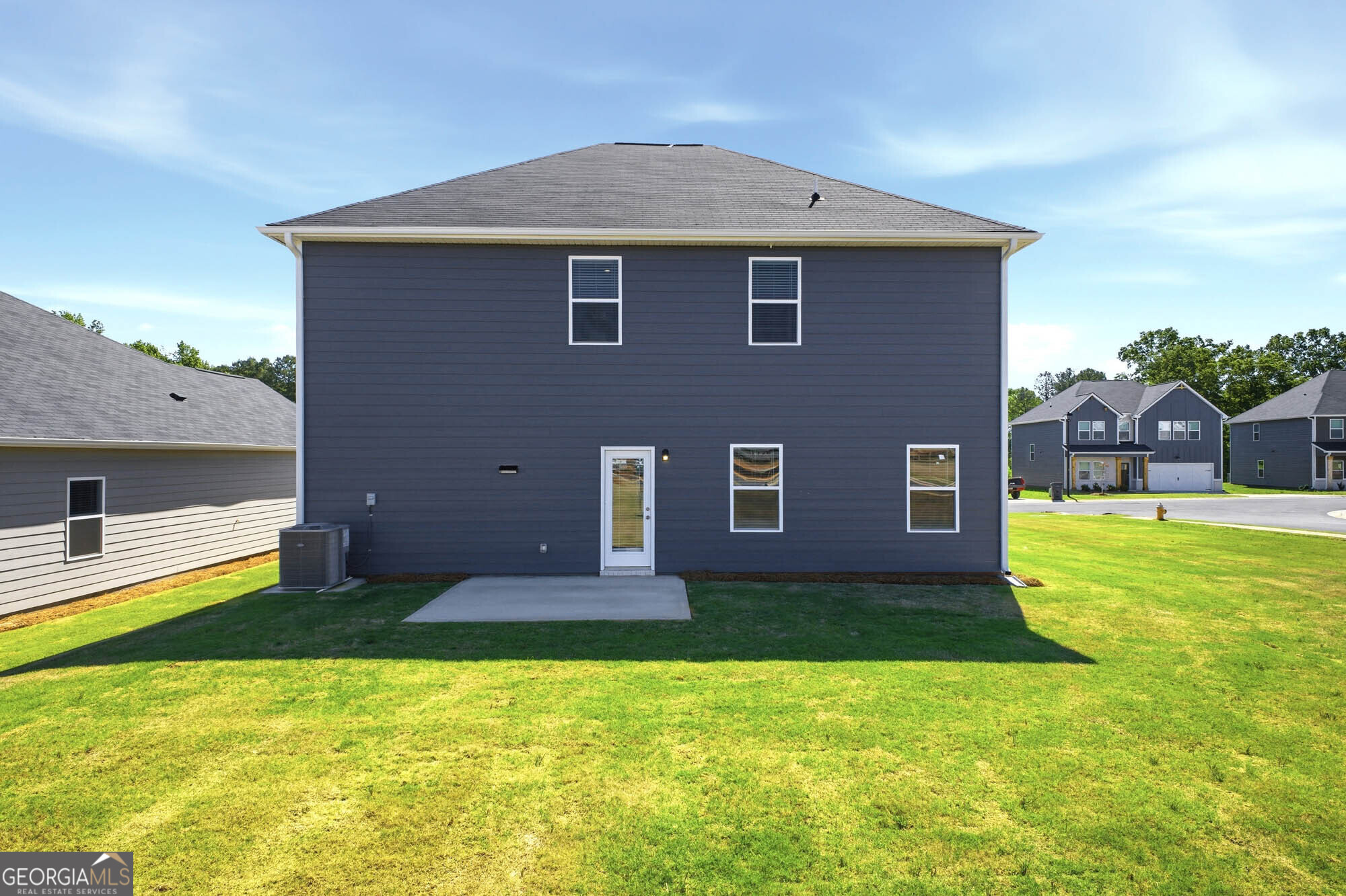 647 Encore Drive Property Photo 4