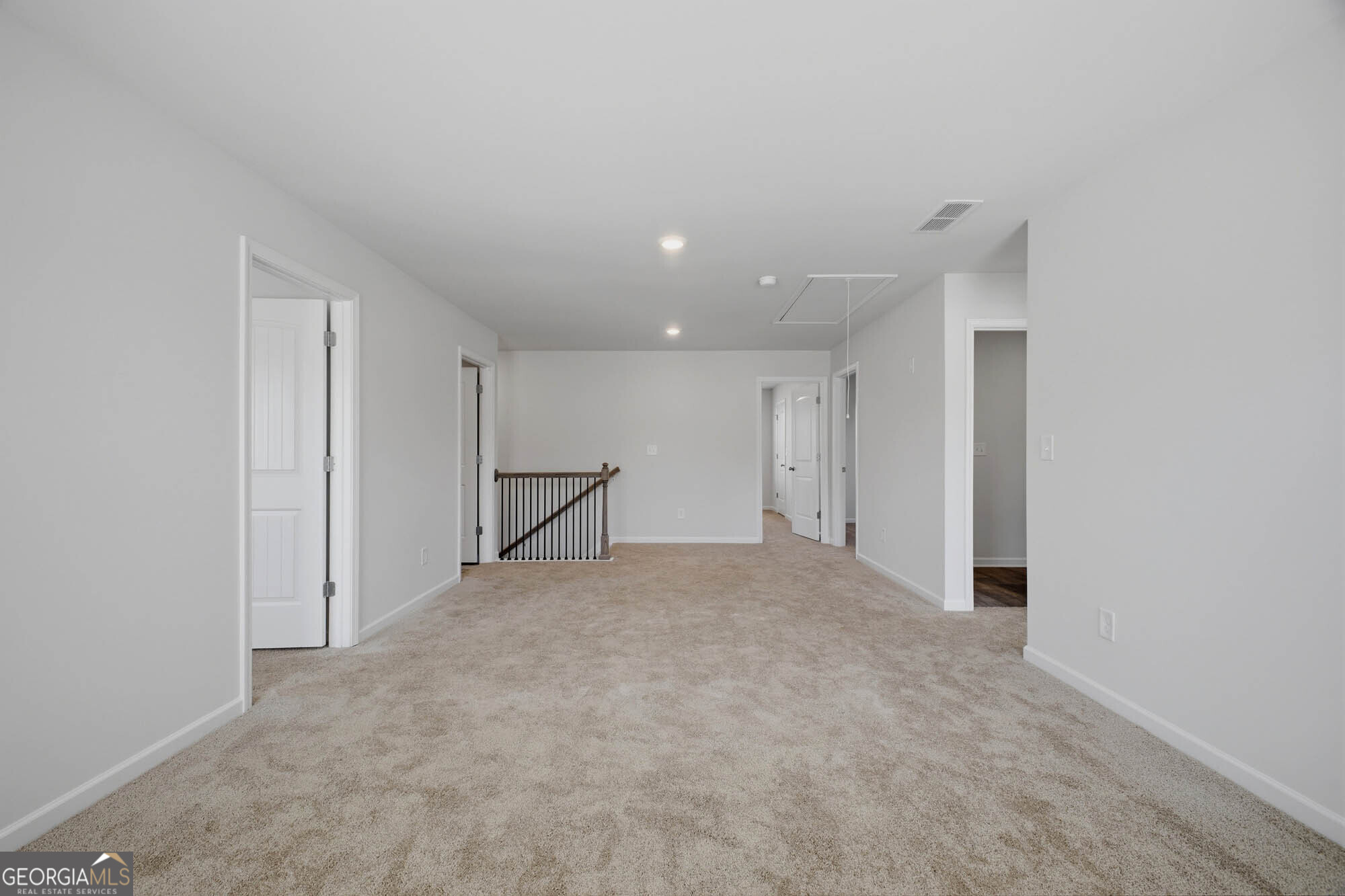 647 Encore Drive Property Photo 5
