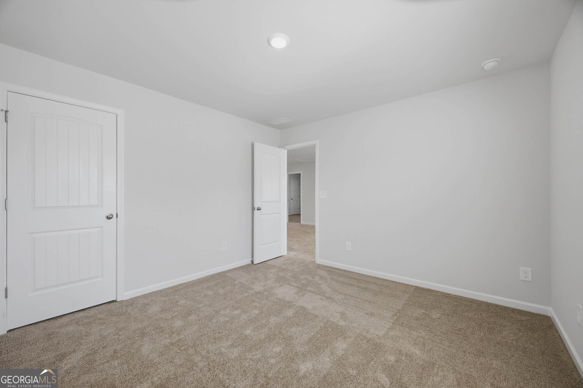 647 Encore Drive Property Photo 7