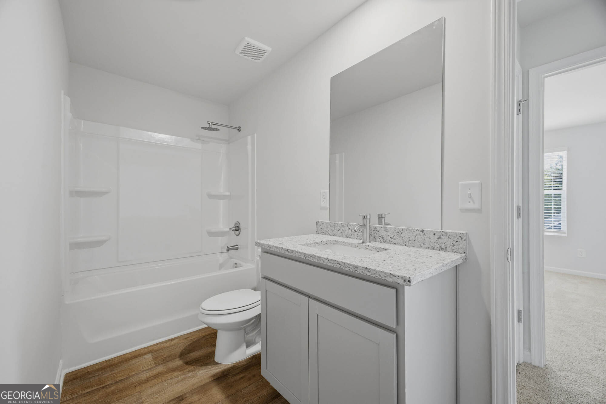 647 Encore Drive Property Photo 10