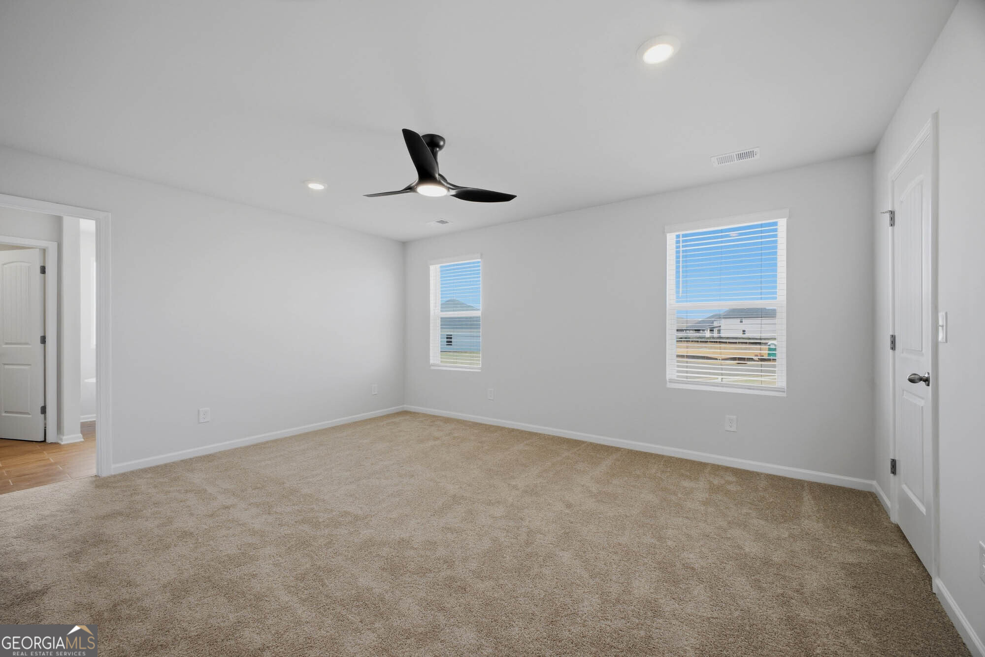 647 Encore Drive Property Photo 13
