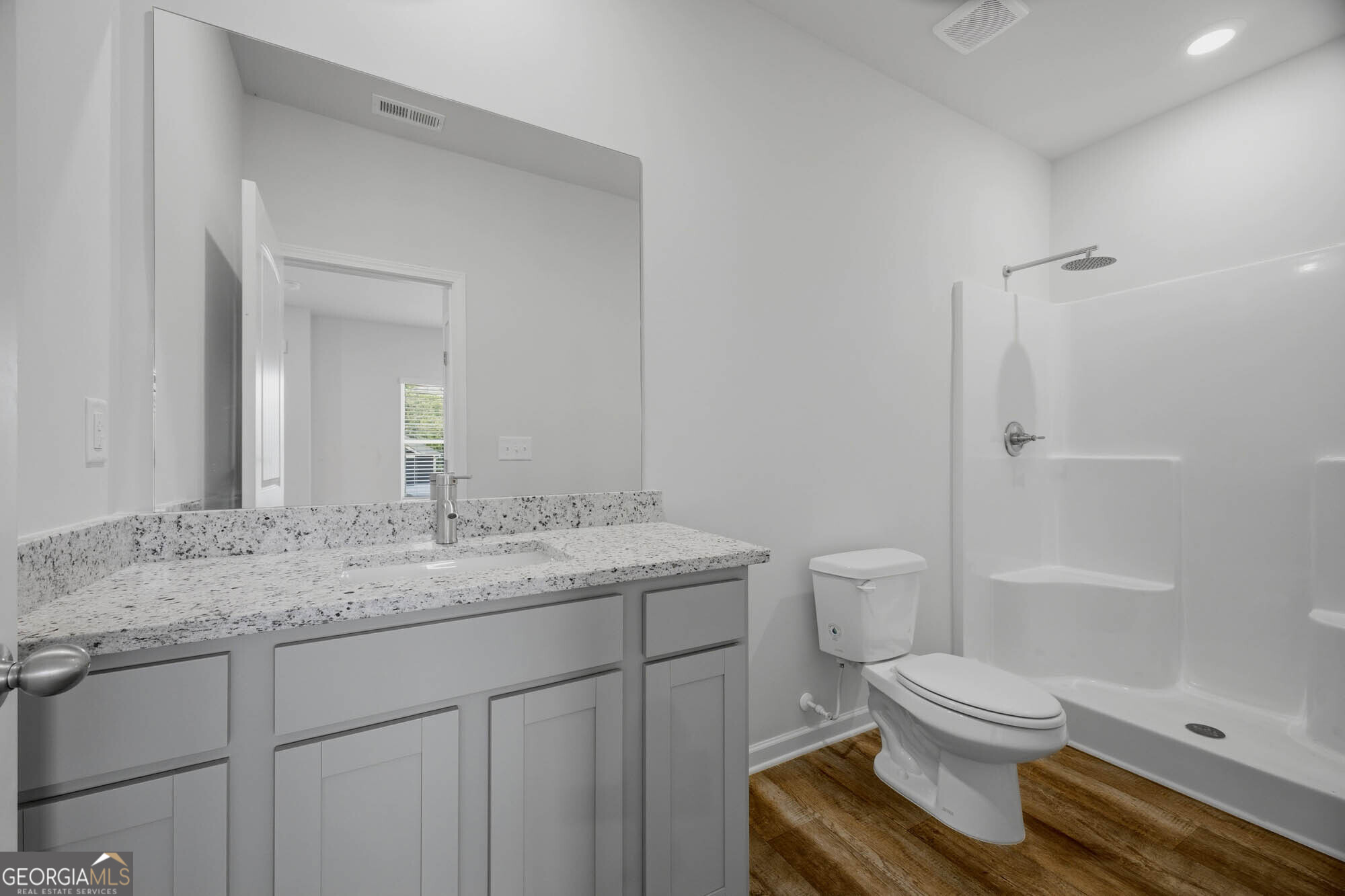 647 Encore Drive Property Photo 23