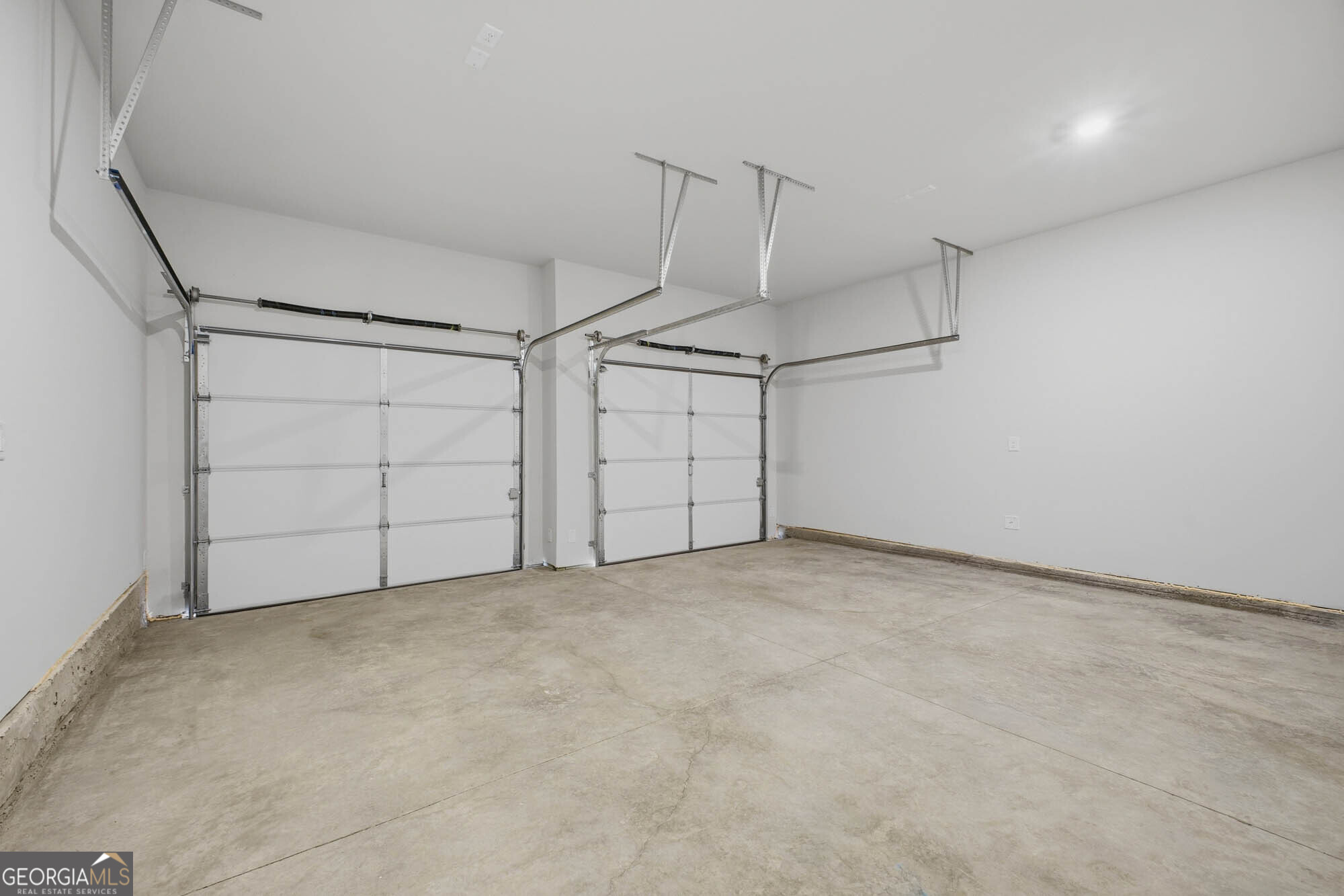 647 Encore Drive Property Photo 29