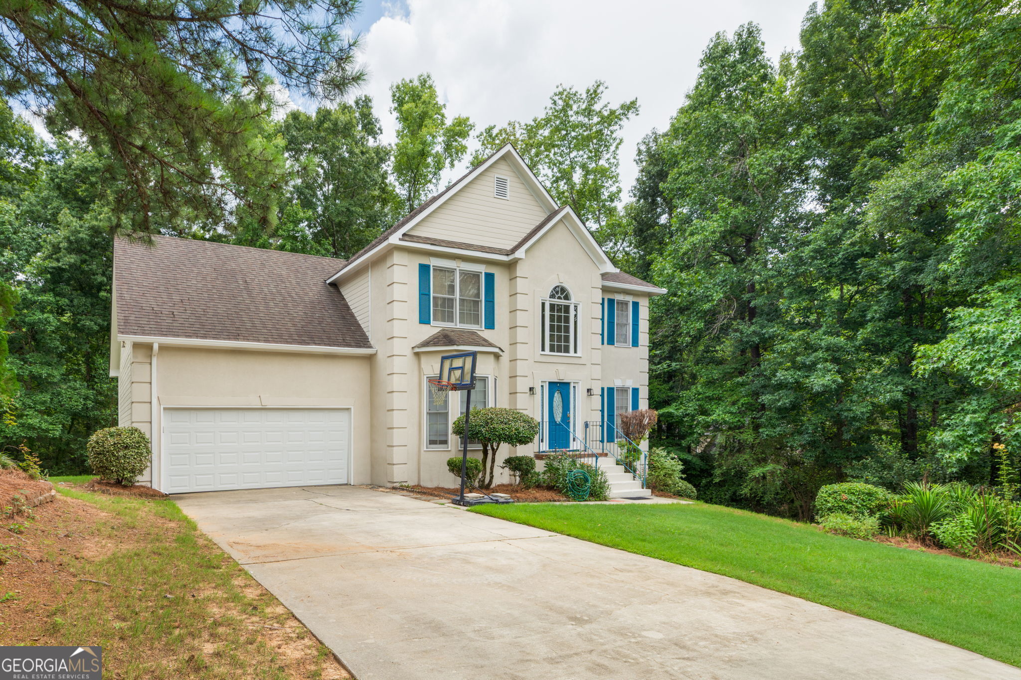 108 Hillbrooke Court Property Photo 2