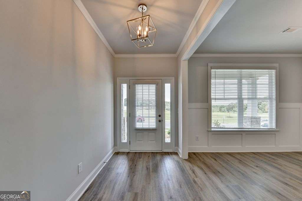 7309 Yewtree Drive Walk Property Photo 7
