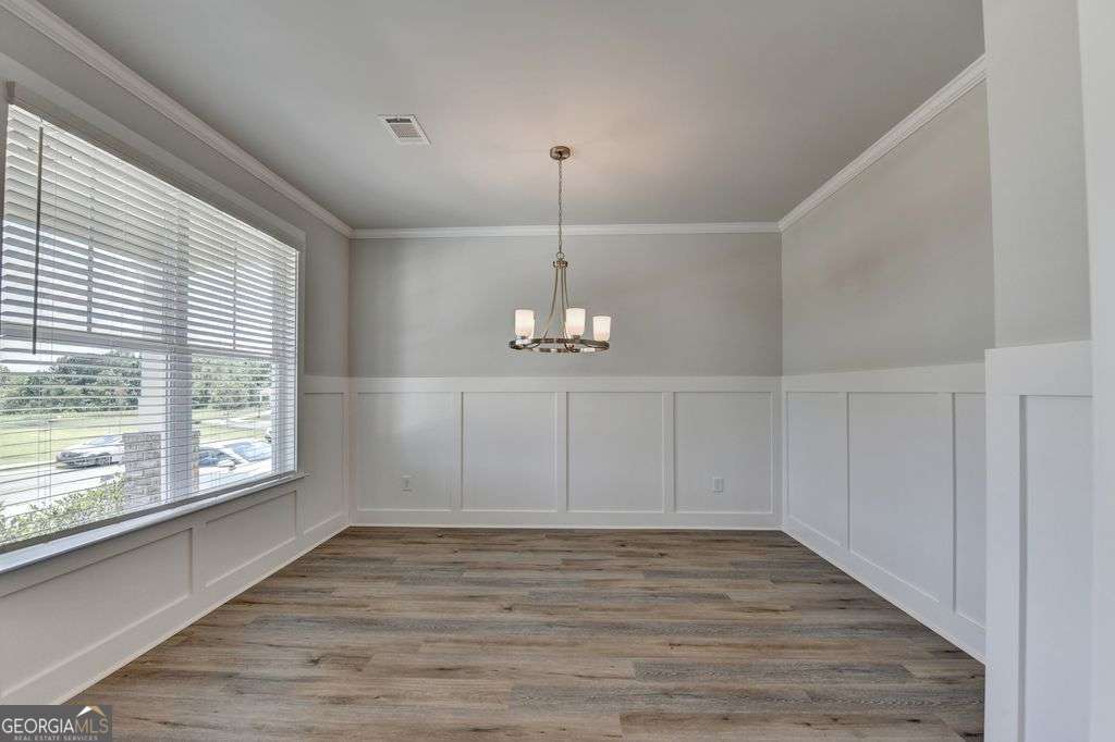 7309 Yewtree Drive Walk Property Photo 8