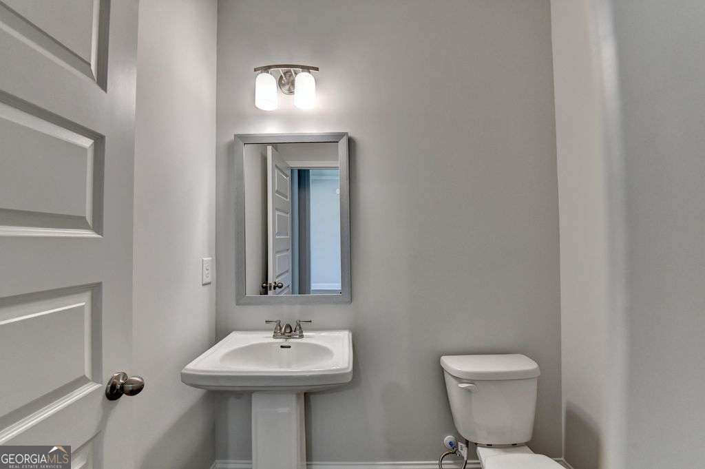 7309 Yewtree Drive Walk Property Photo 12