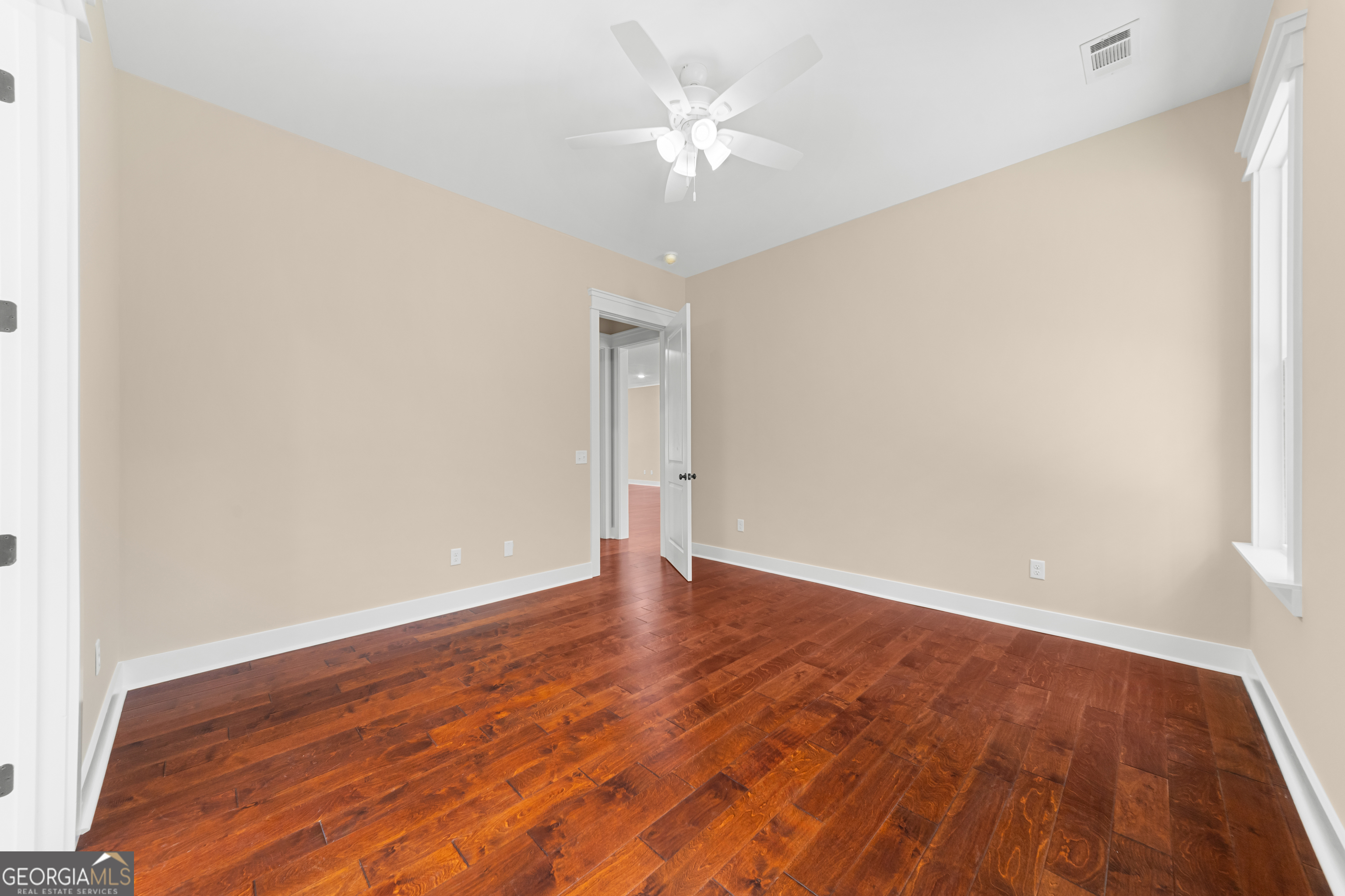 28 Jef Road Property Photo 12