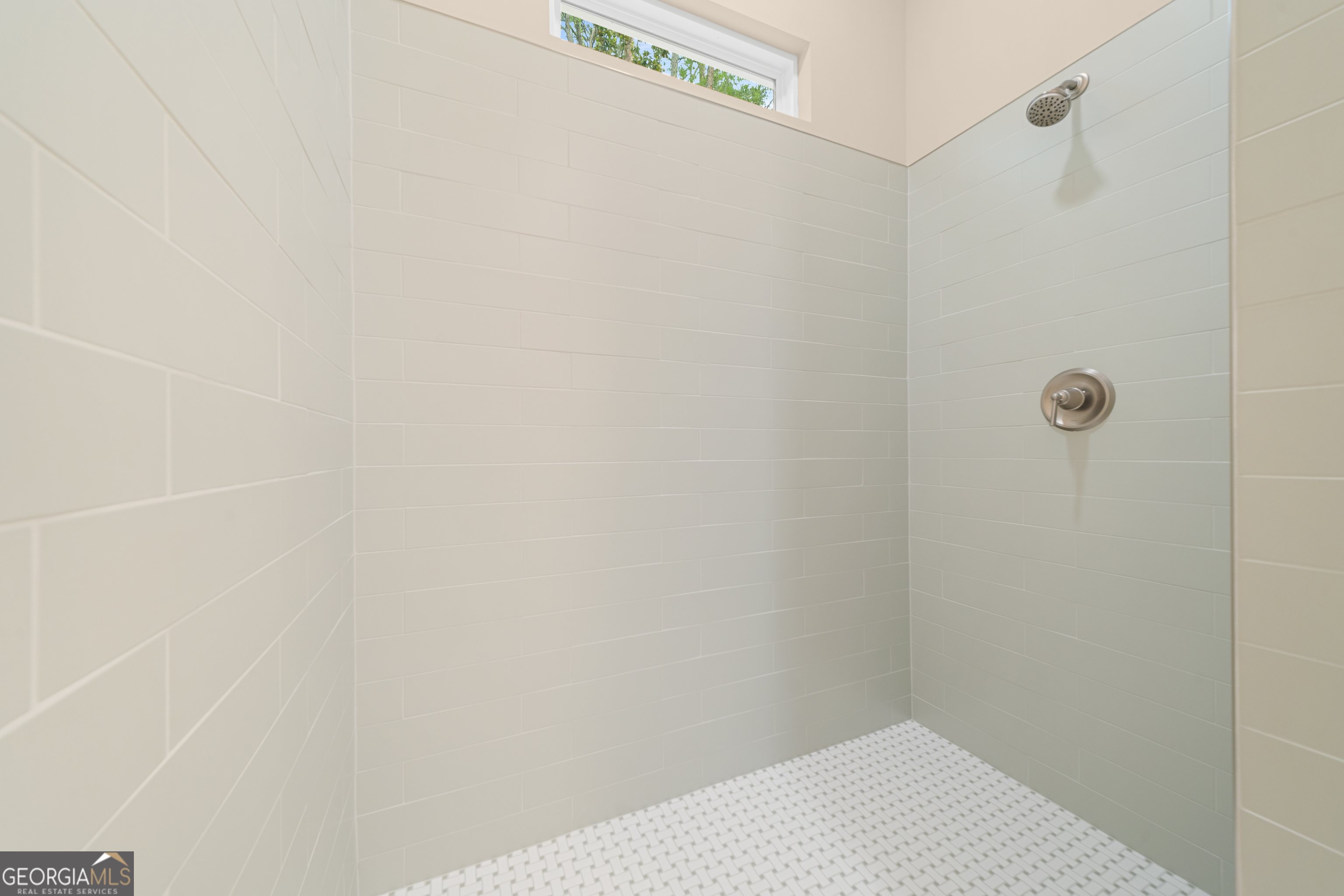28 Jef Road Property Photo 14