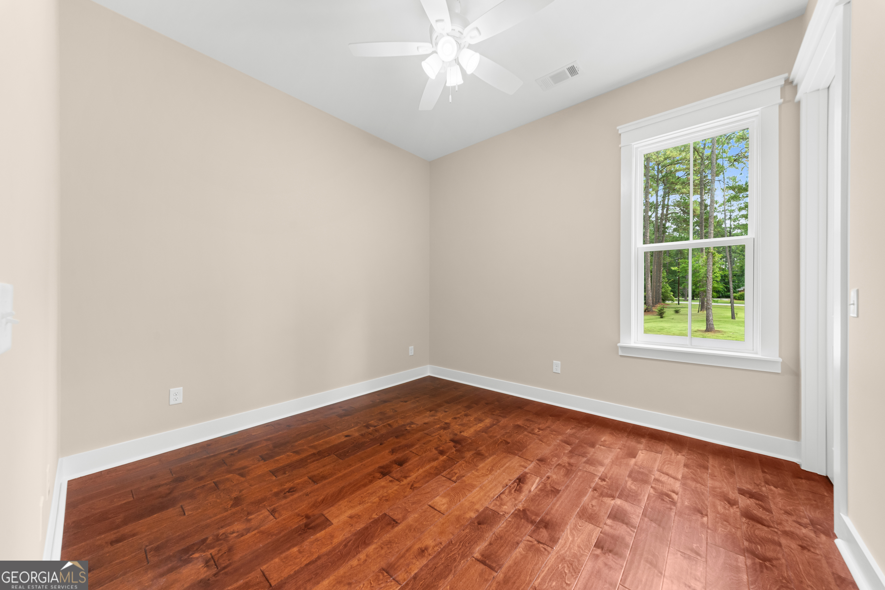 28 Jef Road Property Photo 18