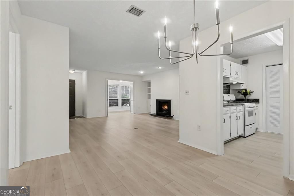 101 Dunbar Drive Property Photo 10