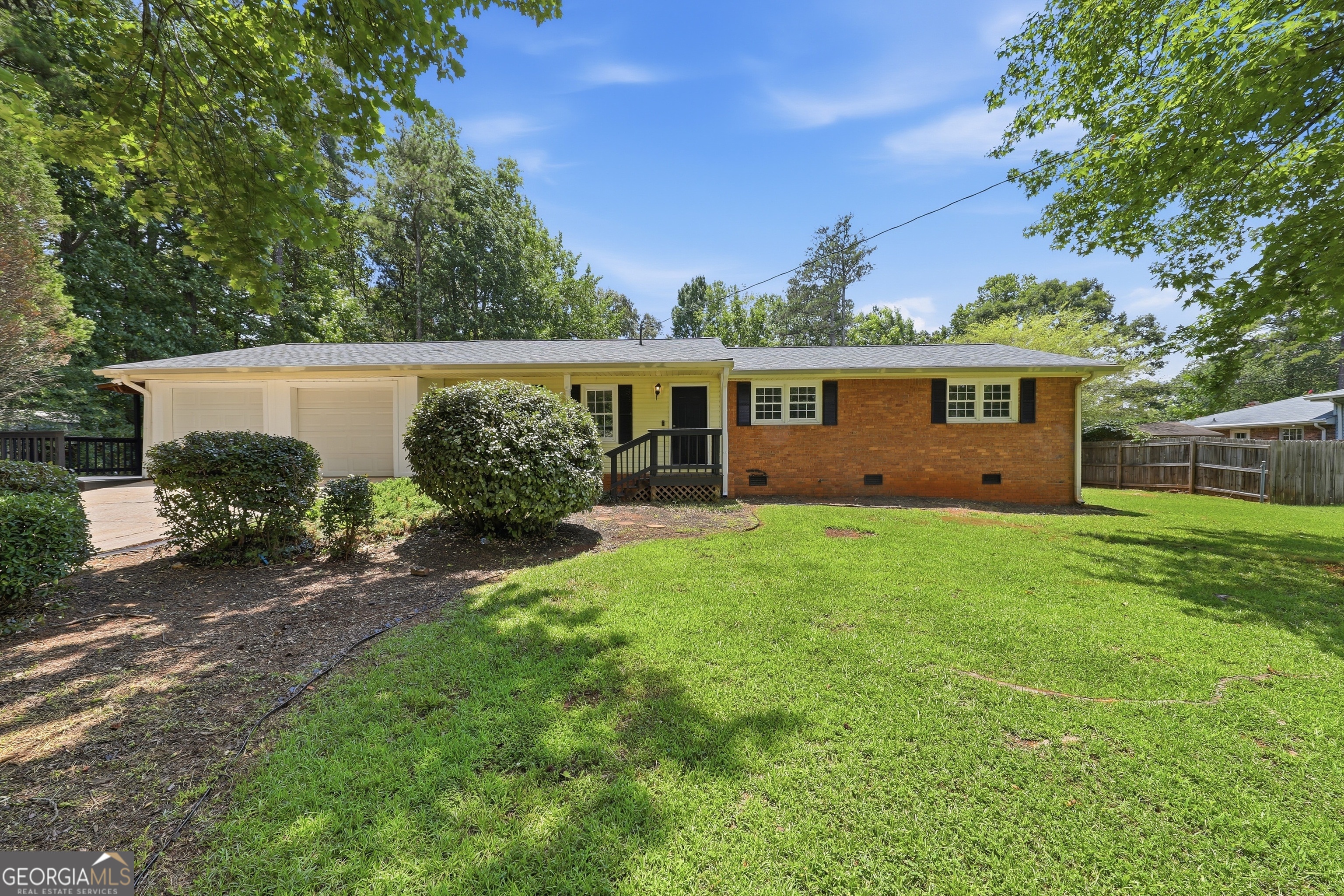 6556 Glenwood Drive Property Photo 1
