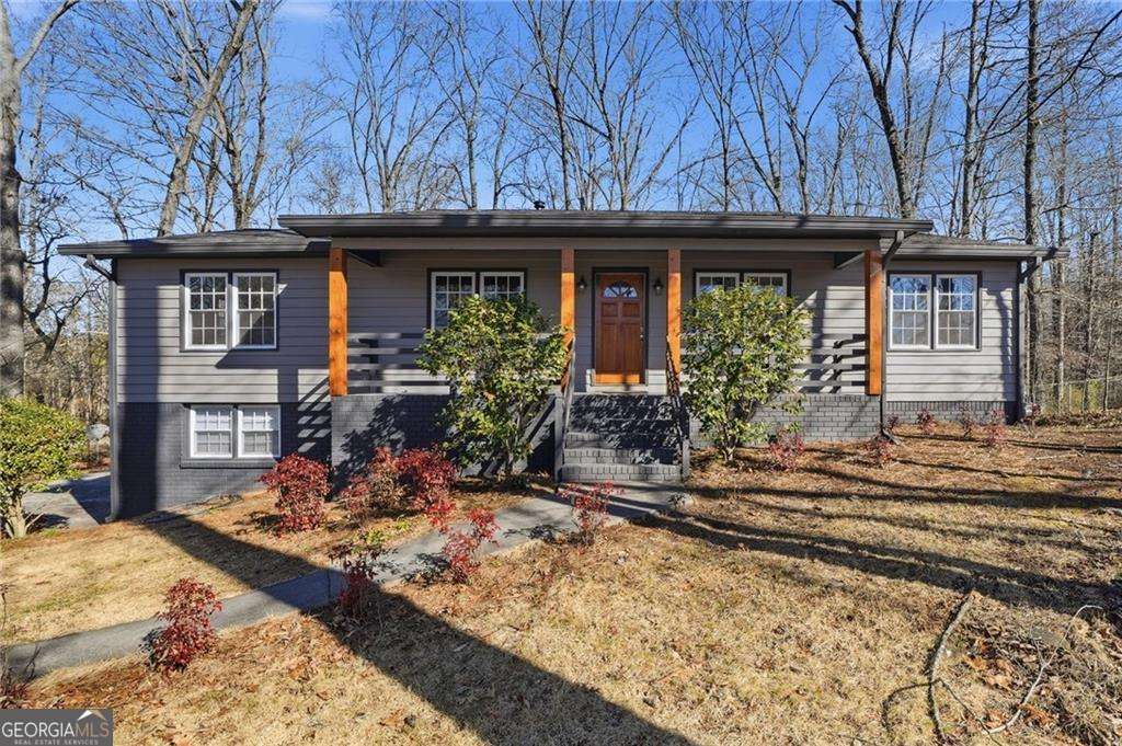 2810 Shaw Road Property Photo 1