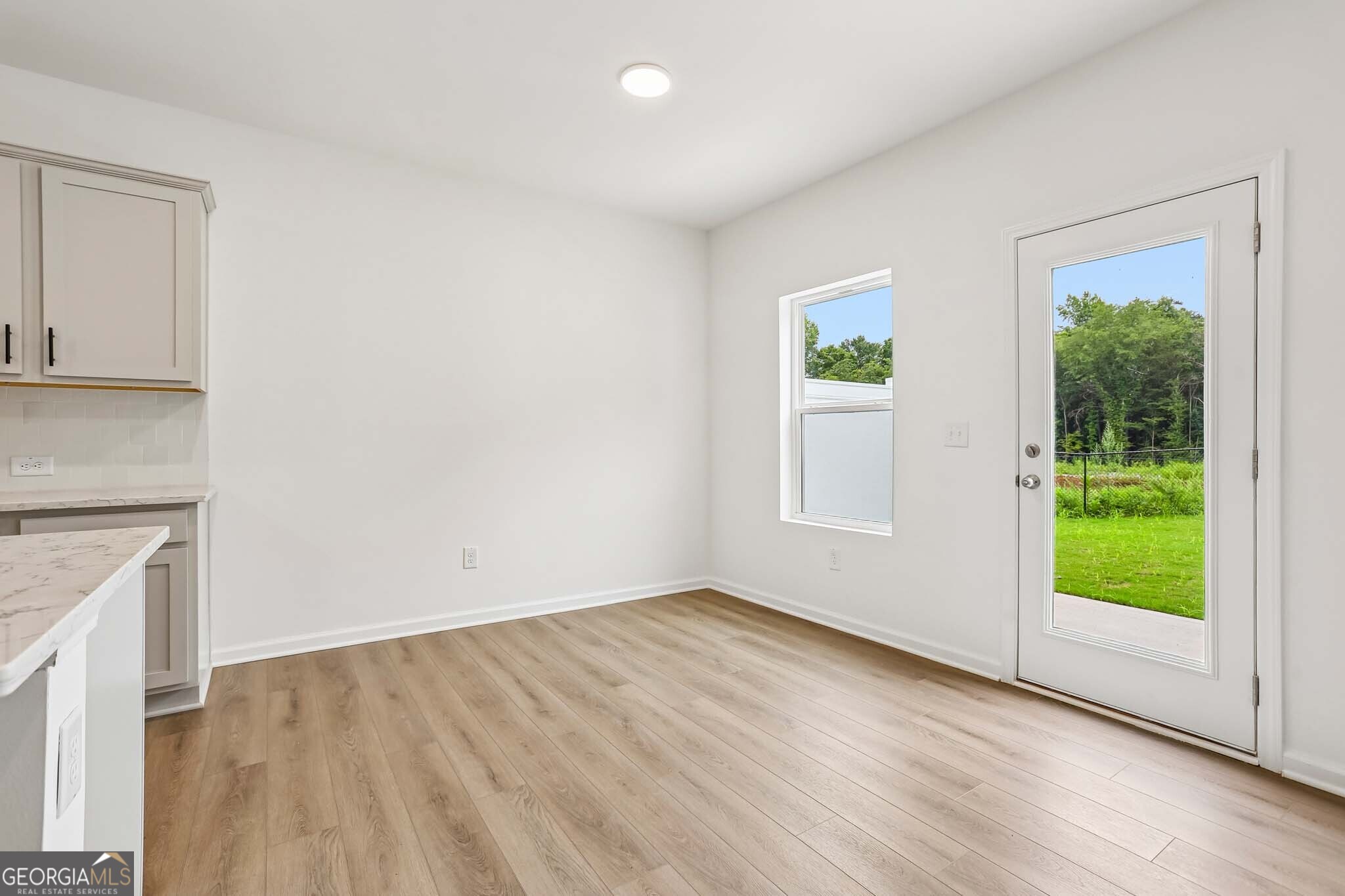 322 Dearborn Drive Property Photo 12