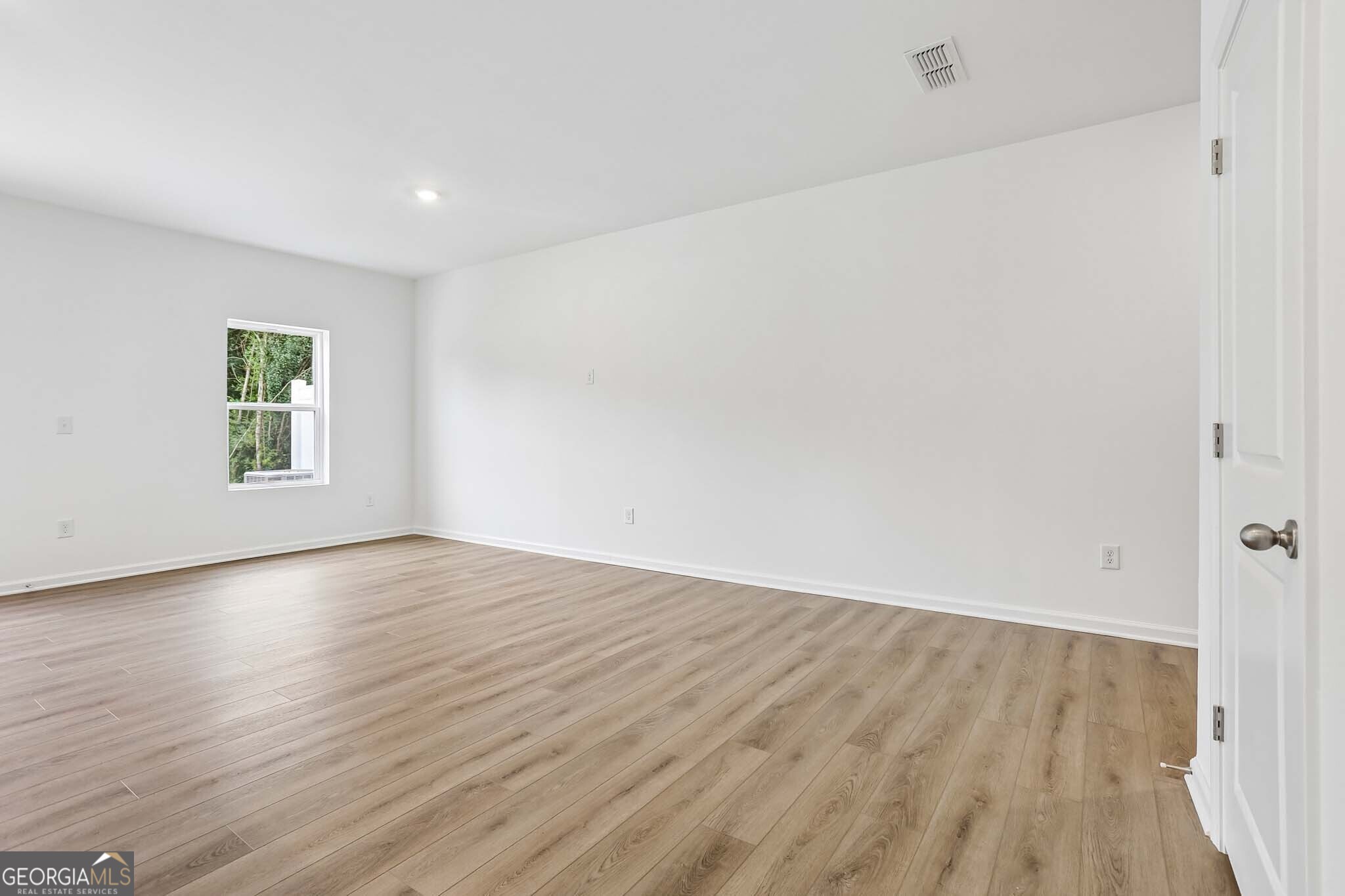 322 Dearborn Drive Property Photo 14