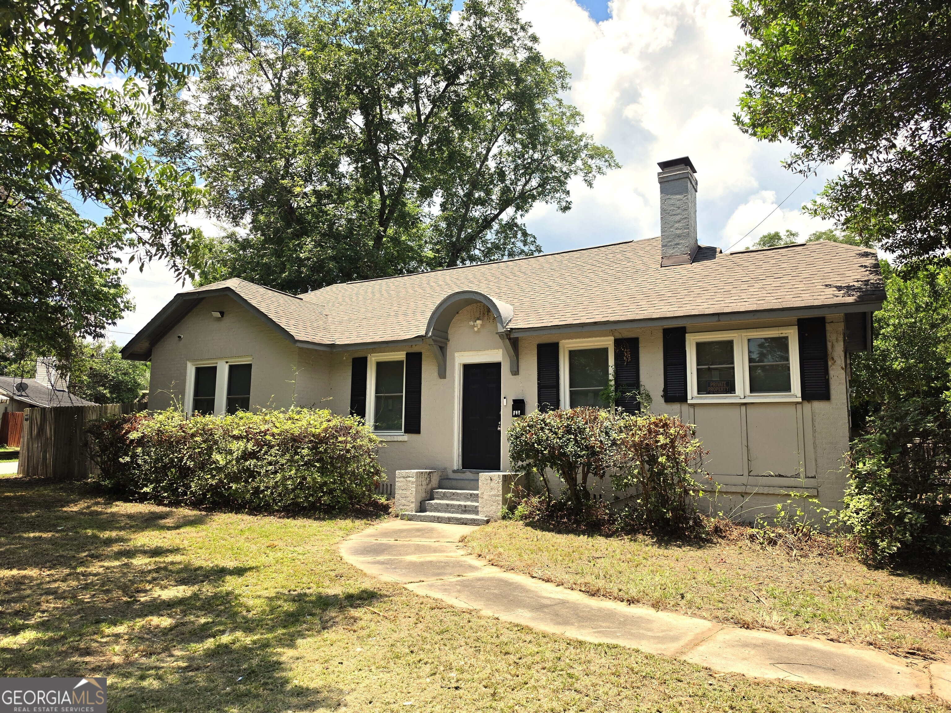241 Park Street Property Photo 2