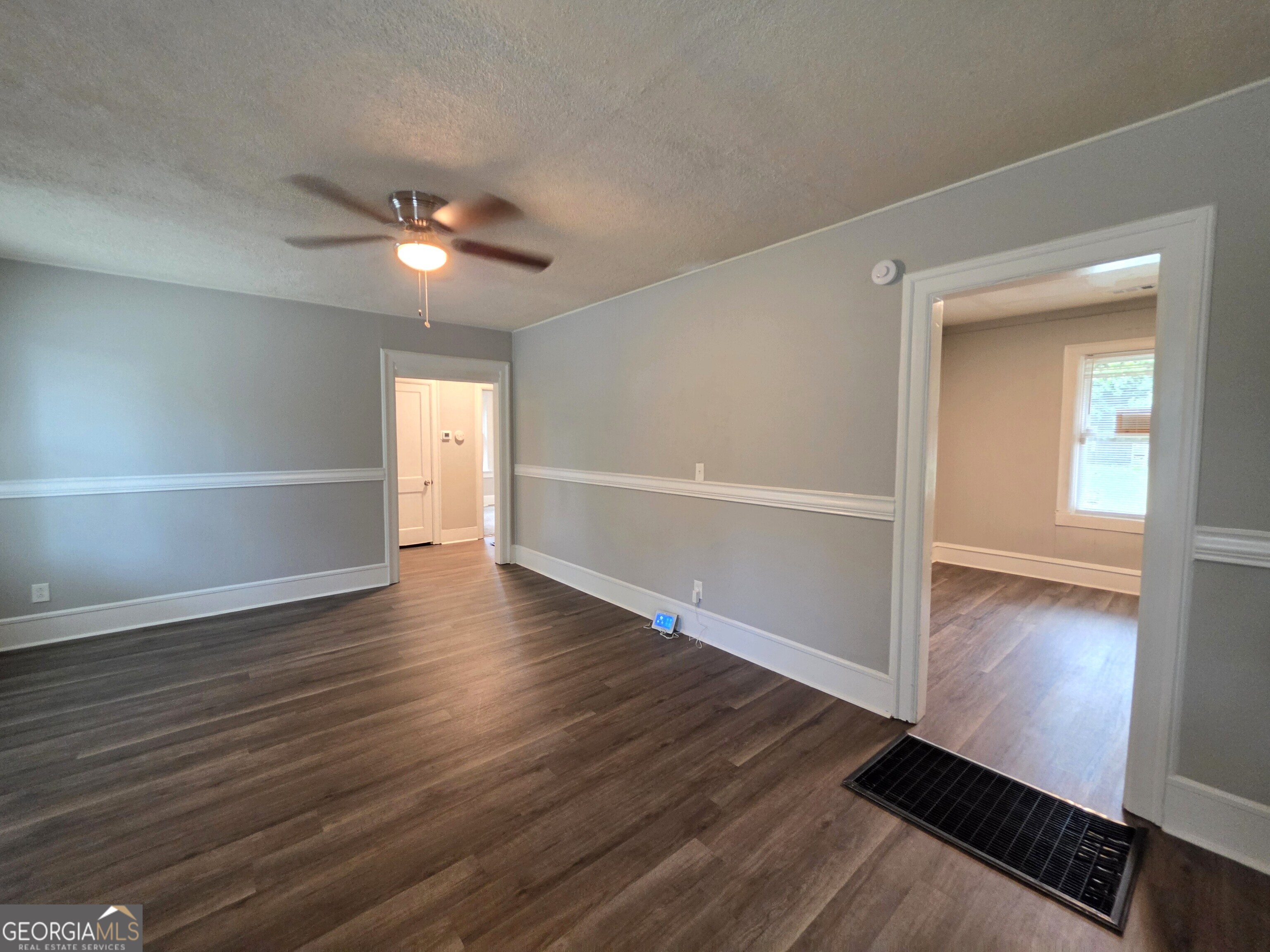 241 Park Street Property Photo 7