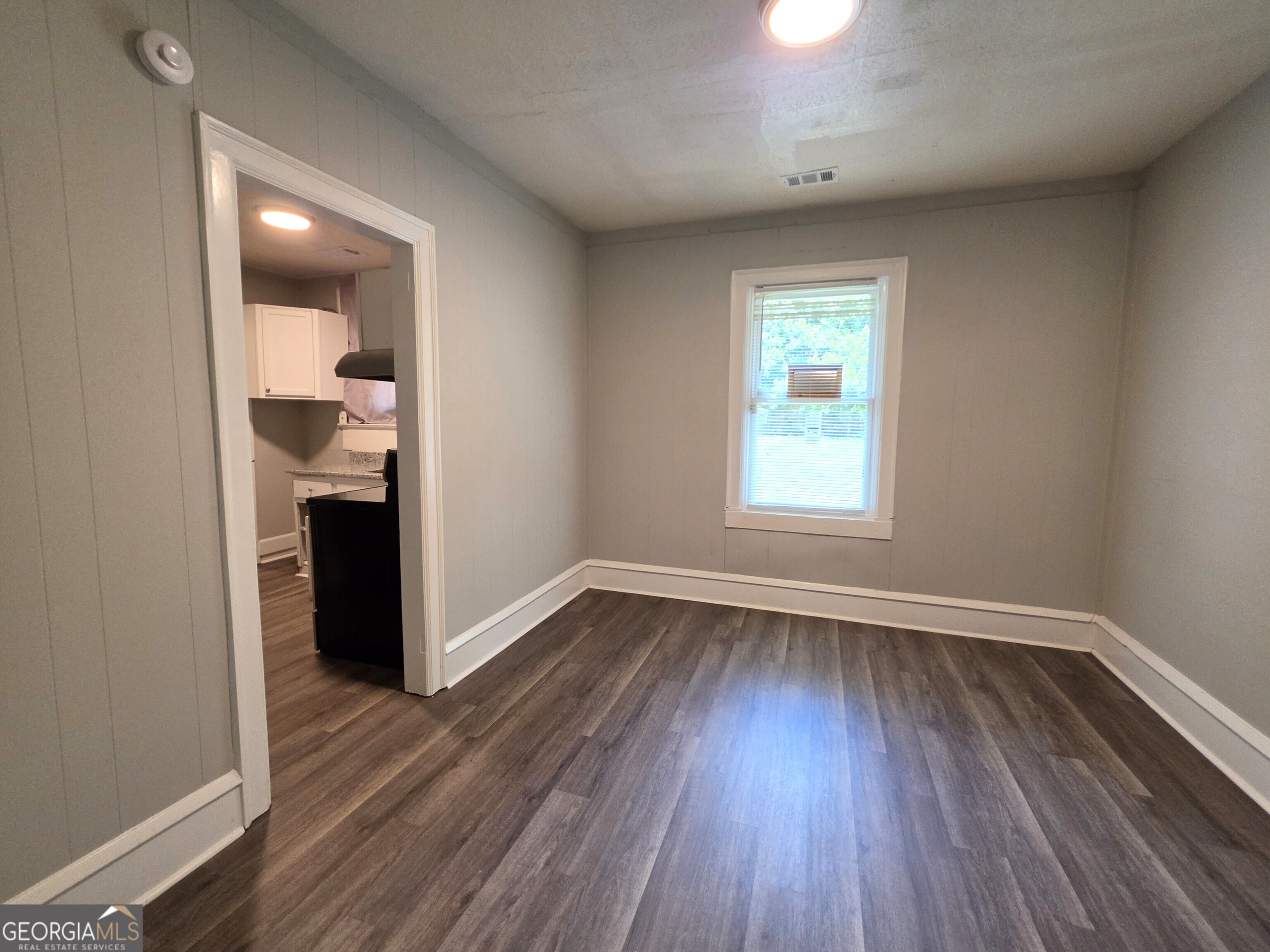 241 Park Street Property Photo 11