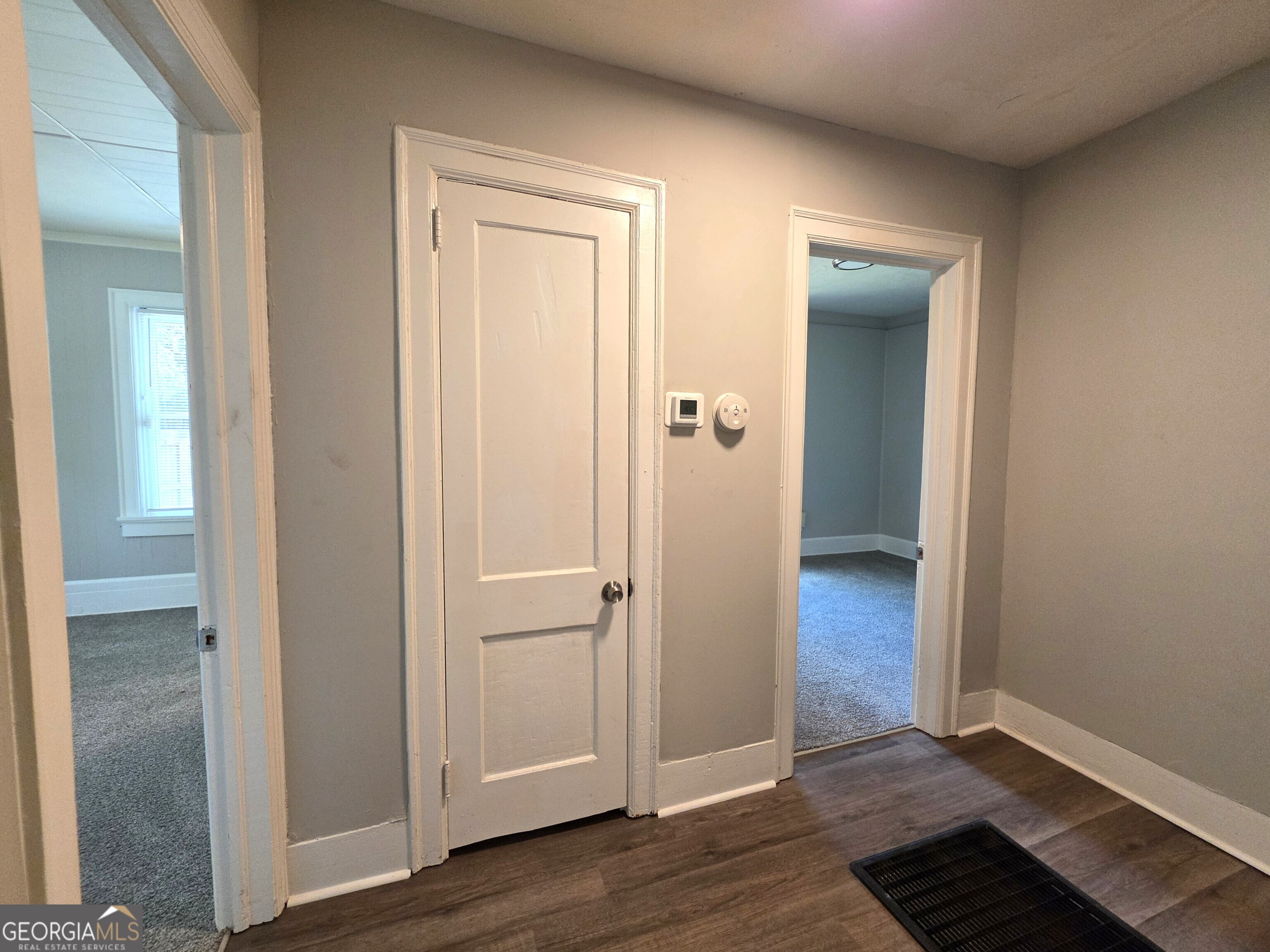 241 Park Street Property Photo 25