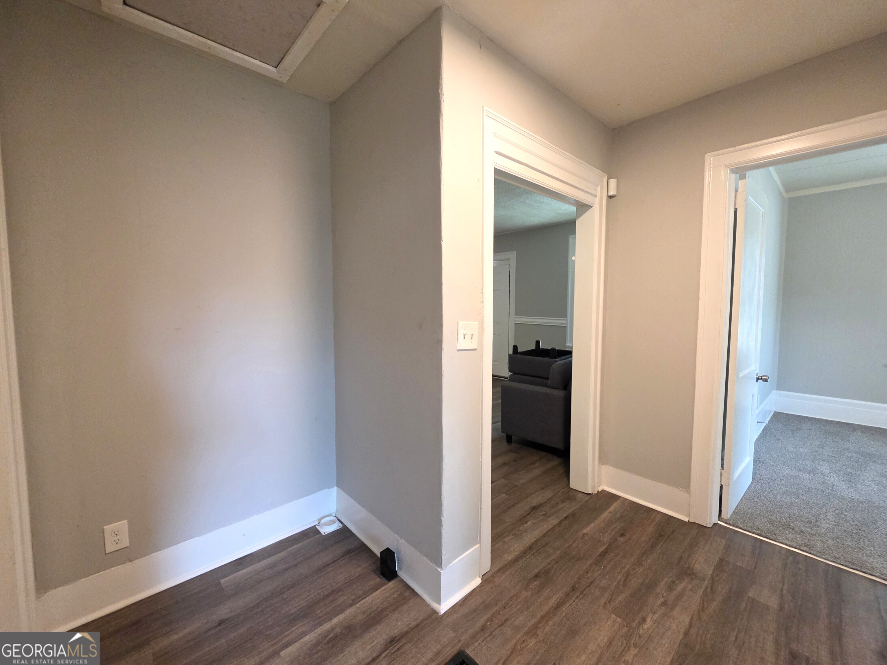 241 Park Street Property Photo 27